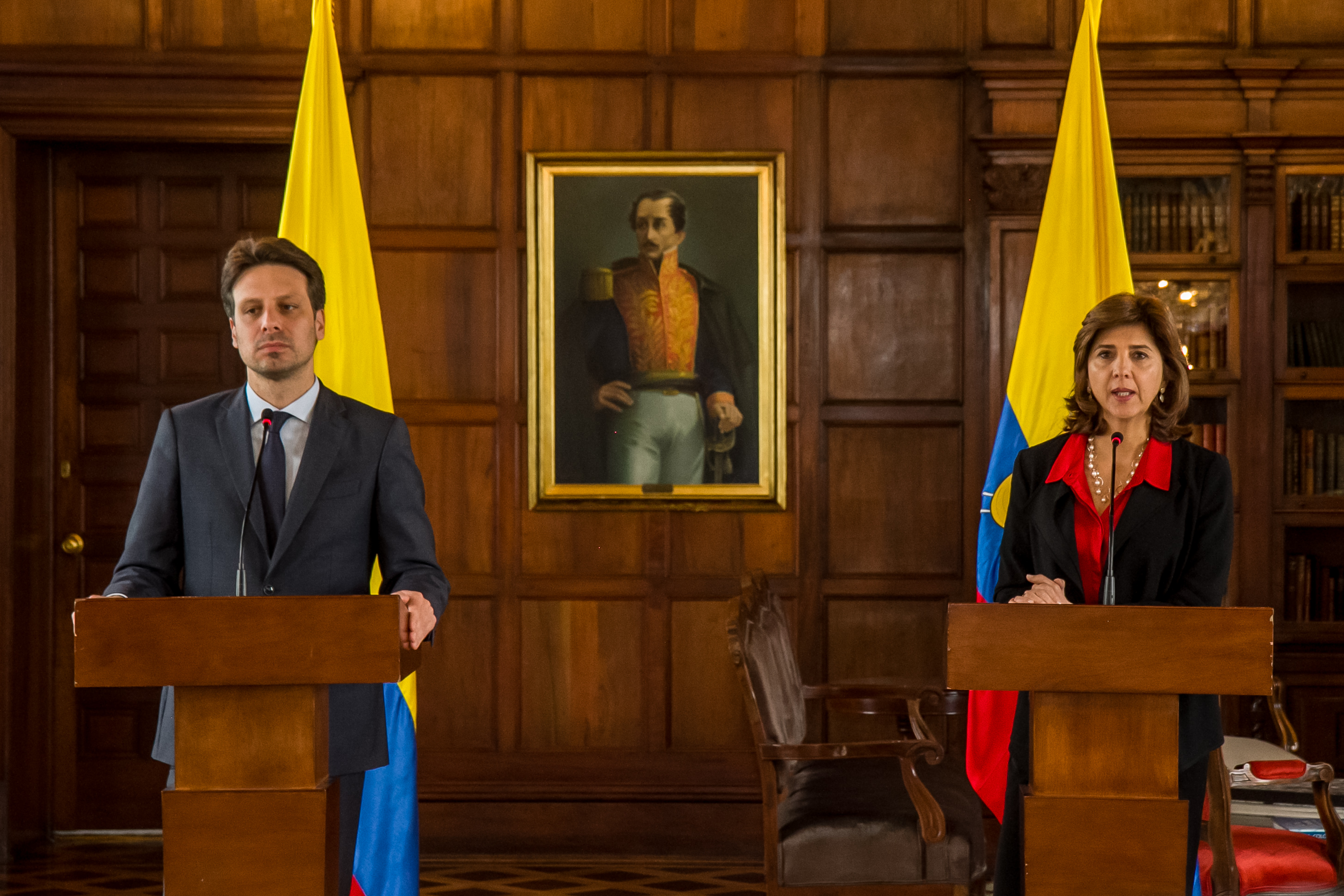 “Estamos aquí para reafirmar nuestro compromiso con la paz”: Canciller de Ecuador