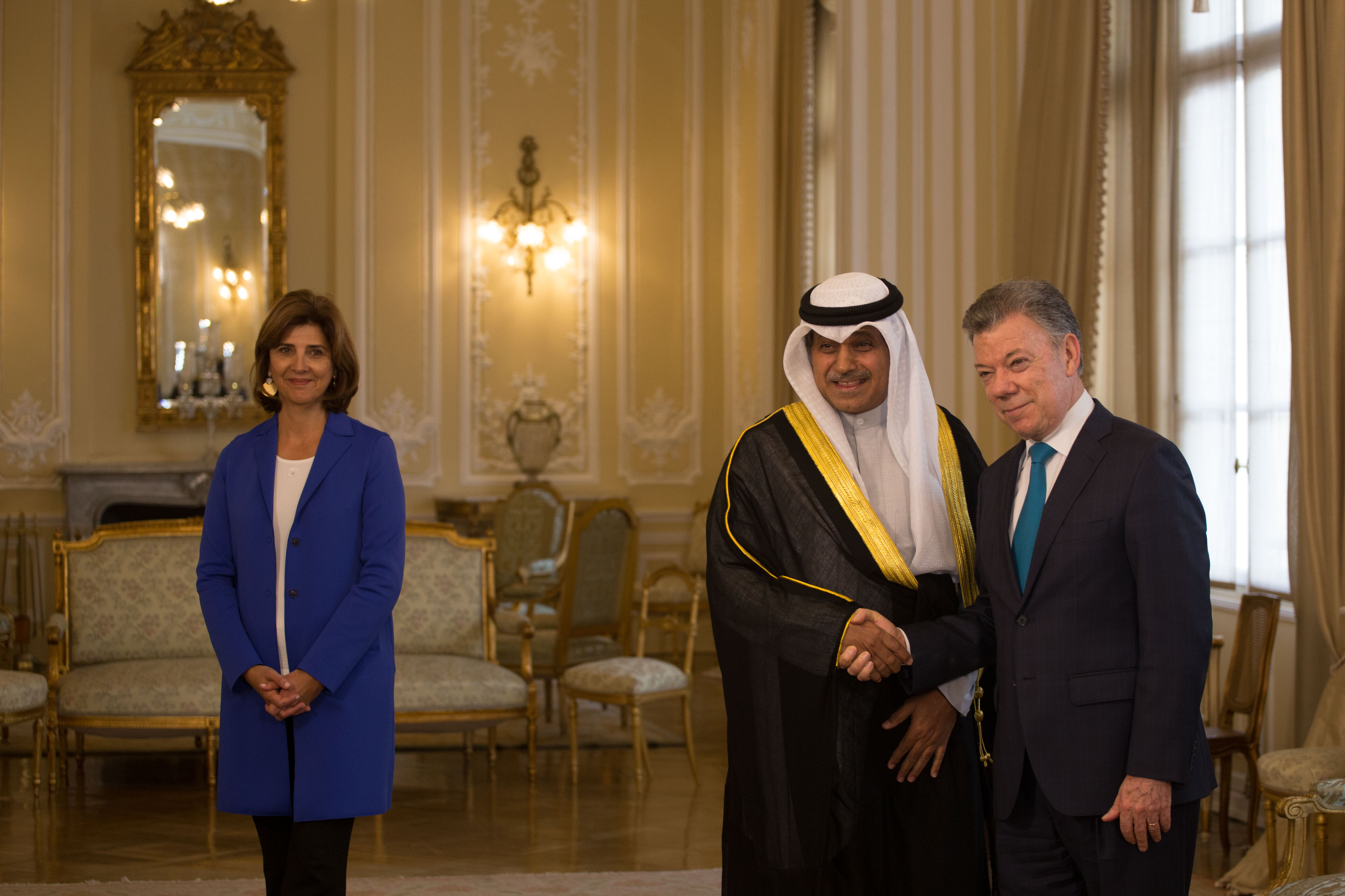 Presidente Santos recibió cartas credenciales del Embajador de Kuwait concurrente en Colombia