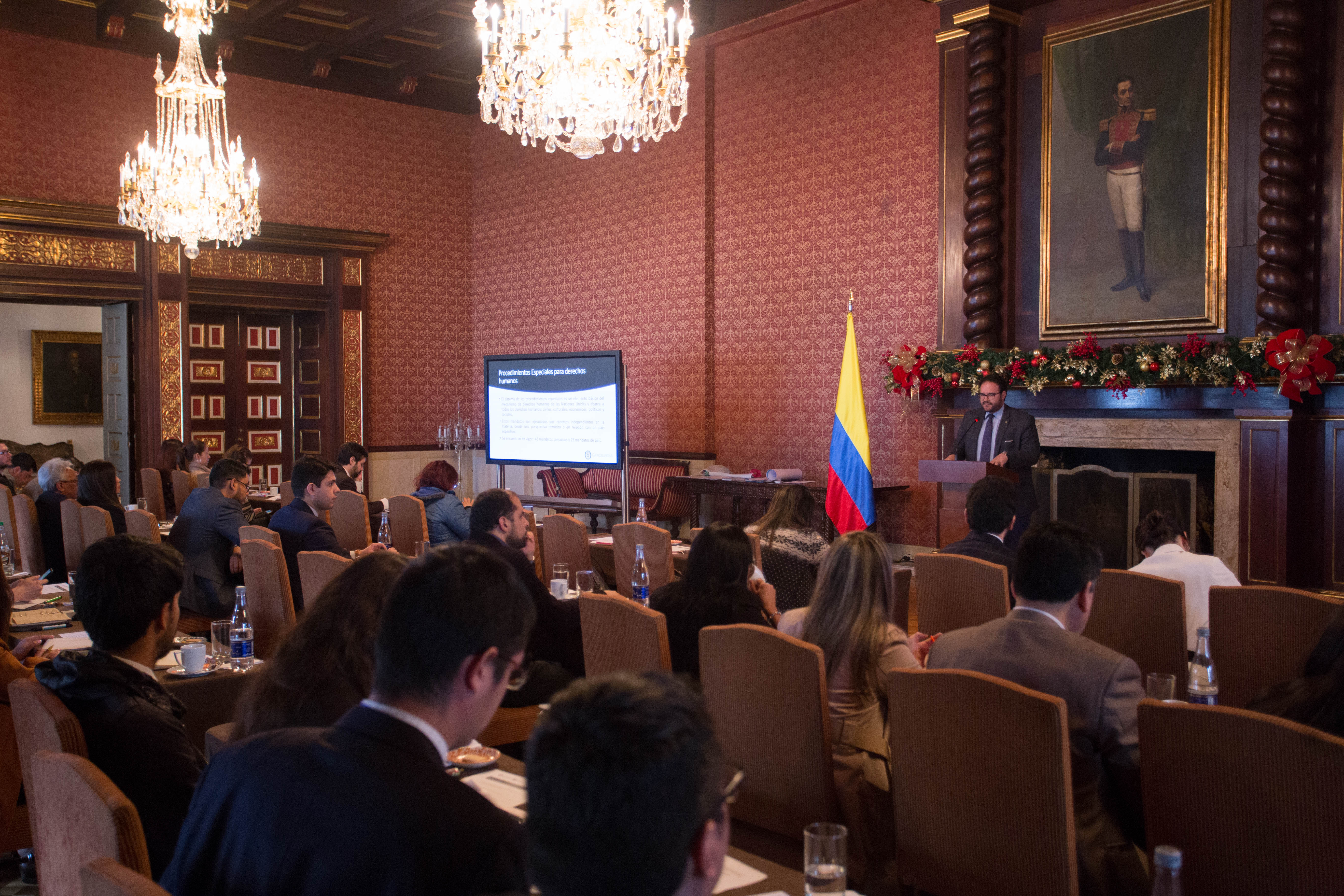 Cancillería realizó taller institucional de seguimiento a recomendaciones de Derechos Humanos 