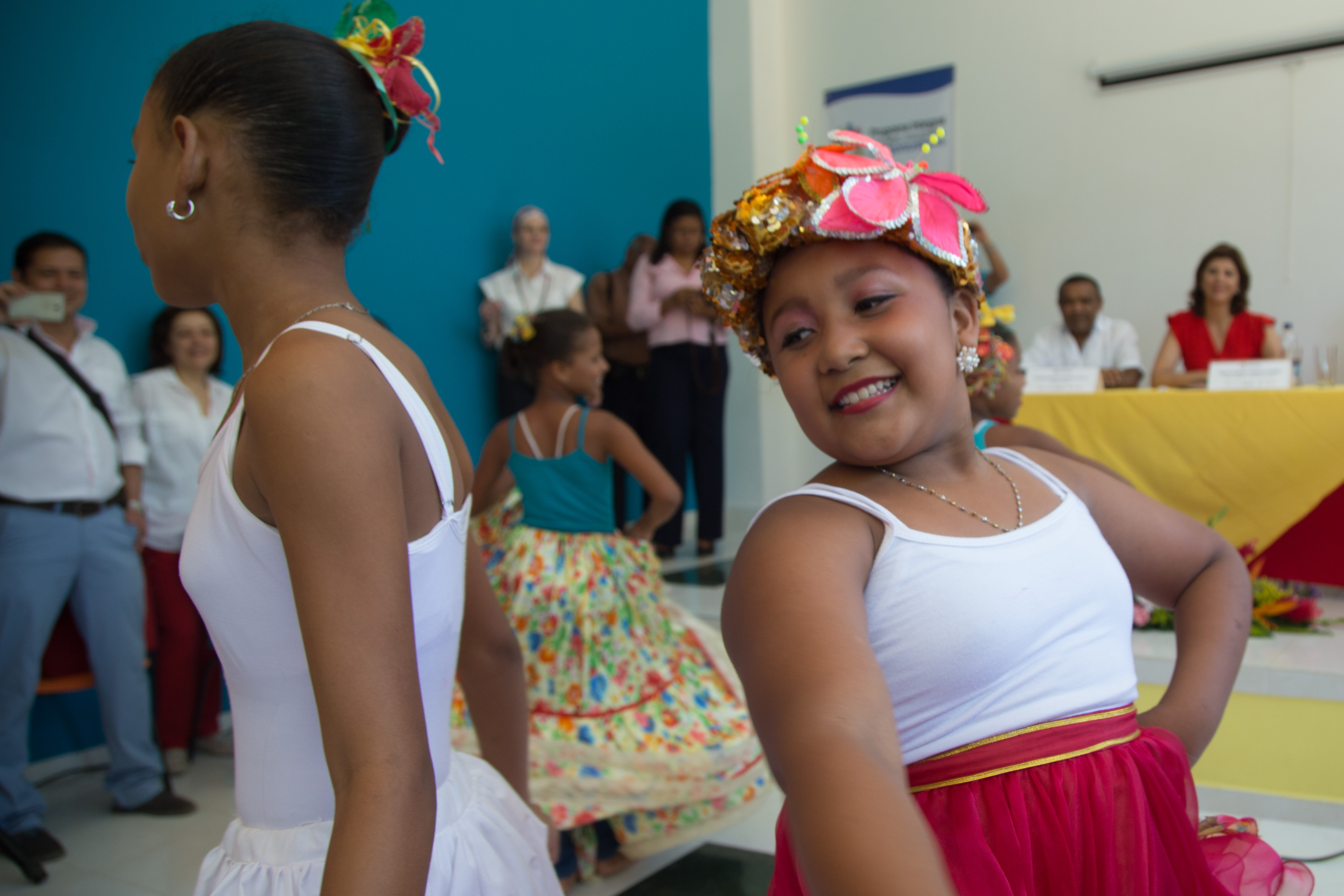 Canciller Holguín inauguró la Casa Lúdica de Riohacha
