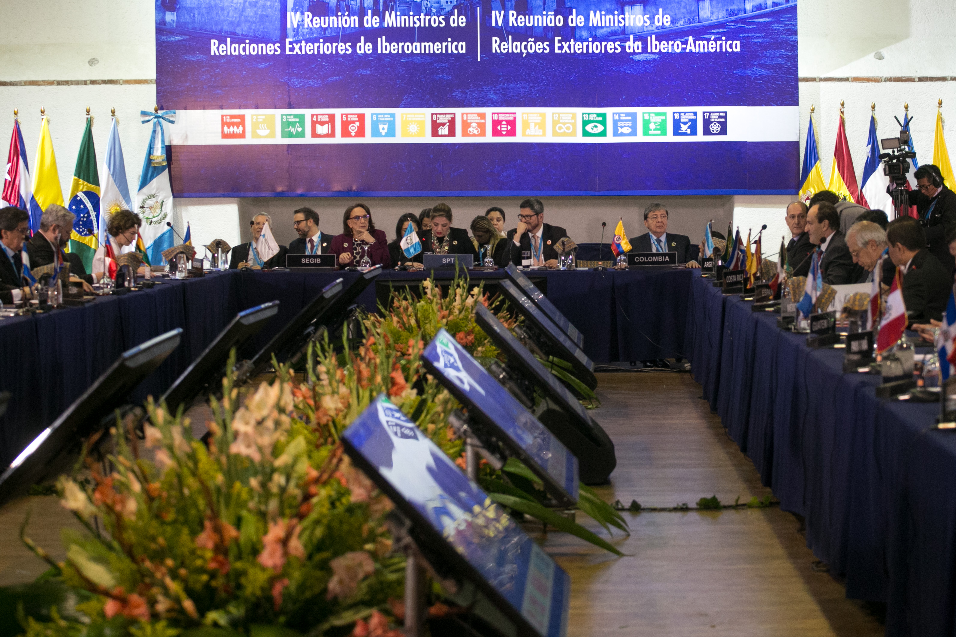 Canciller Carlos Holmes Trujillo participa en la IV Reunión de Ministros de Relaciones Exteriores de la Conferencia Iberoamericana