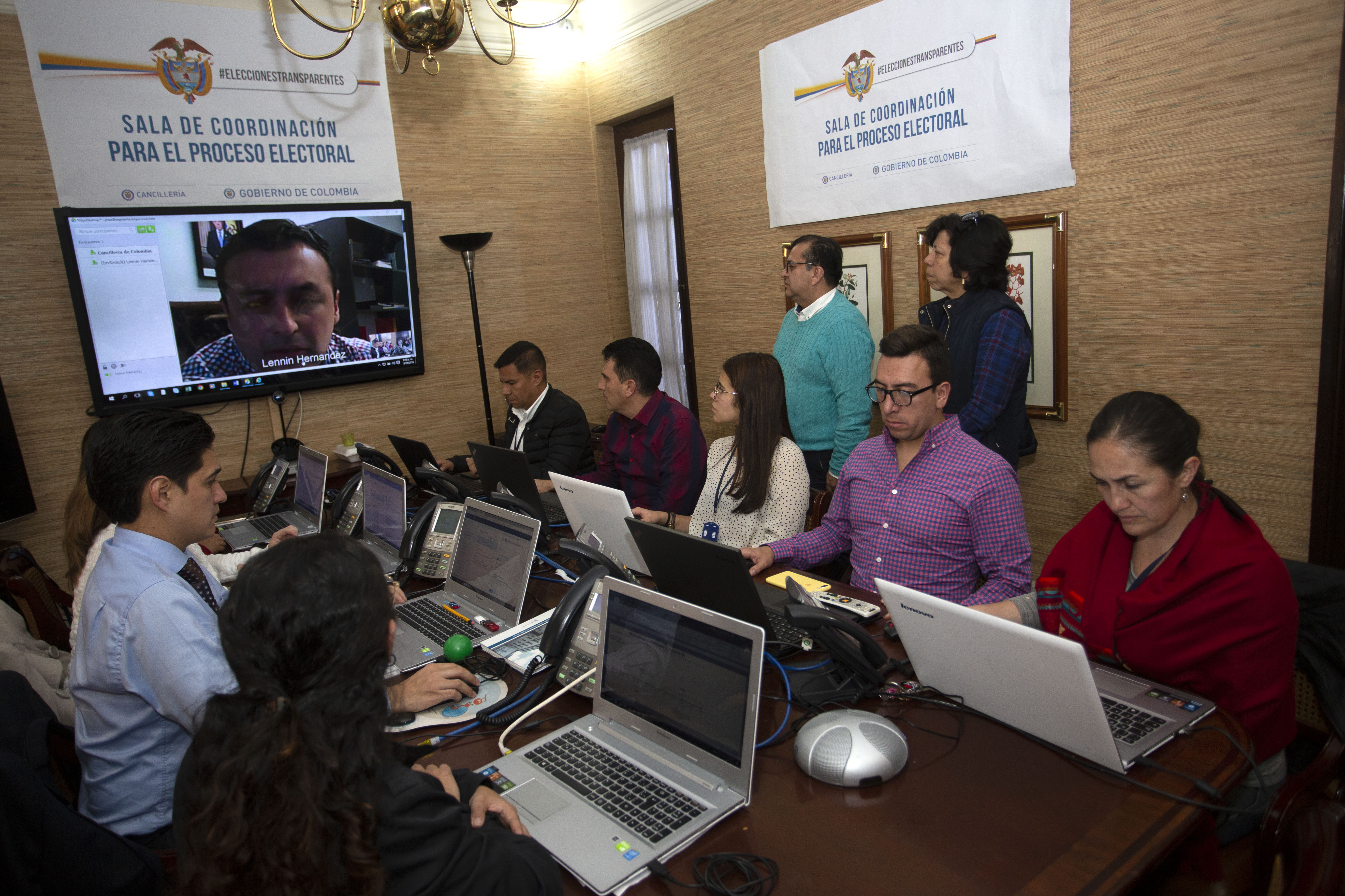 Último día de la jornada electoral en el exterior comenzó con la apertura de la mesa de votación en Auckland
