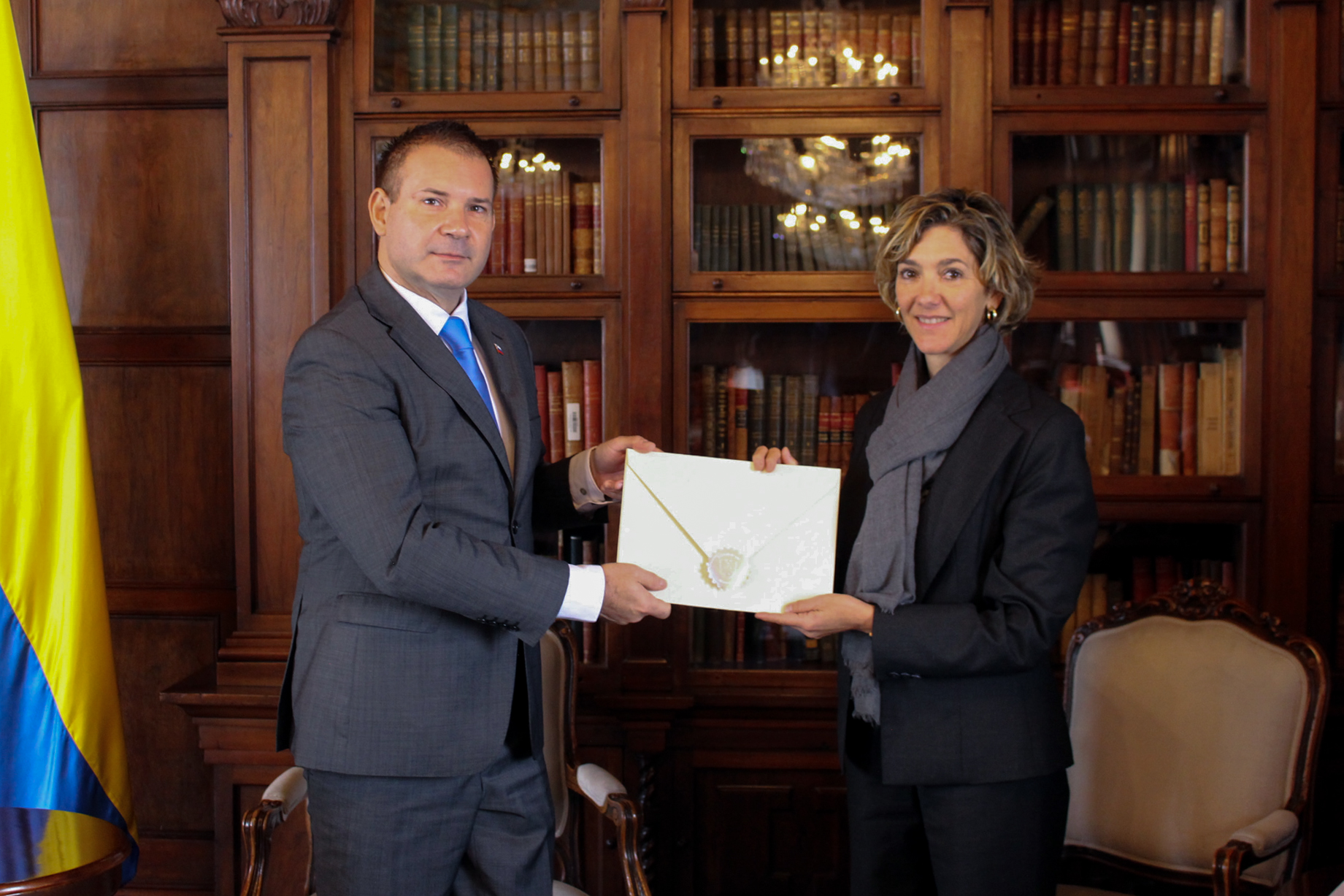 Viceministra de Relaciones Exteriores recibió Copia de Cartas Credenciales del Embajador de la República de Eslovenia en Brasil, concurrente para Colombia, Alain Brian Bergant
