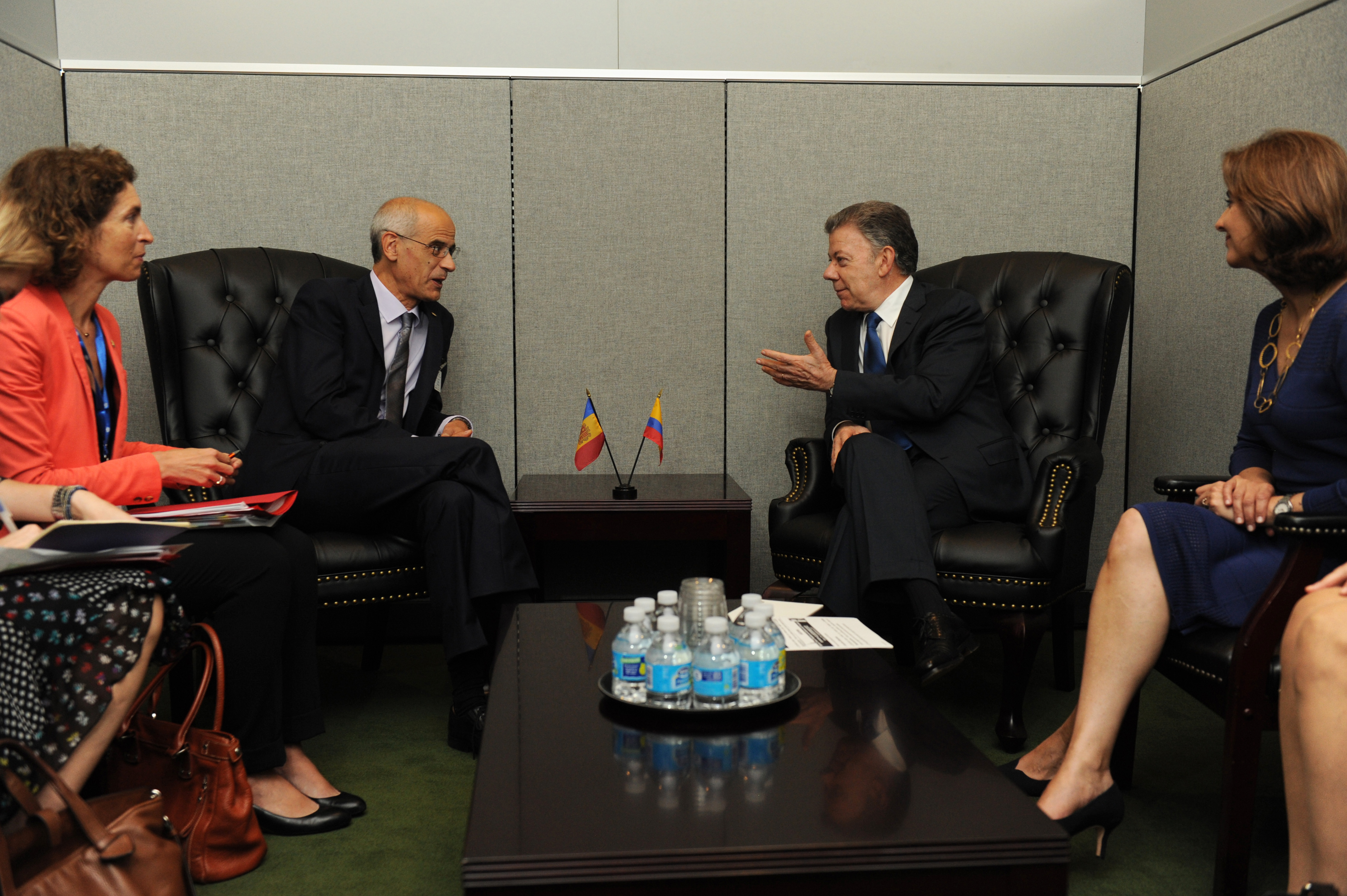 Canciller Holguín acompañó al Presidente Santos en su reunión con el Presidente del Gobierno del Principado de Andorra