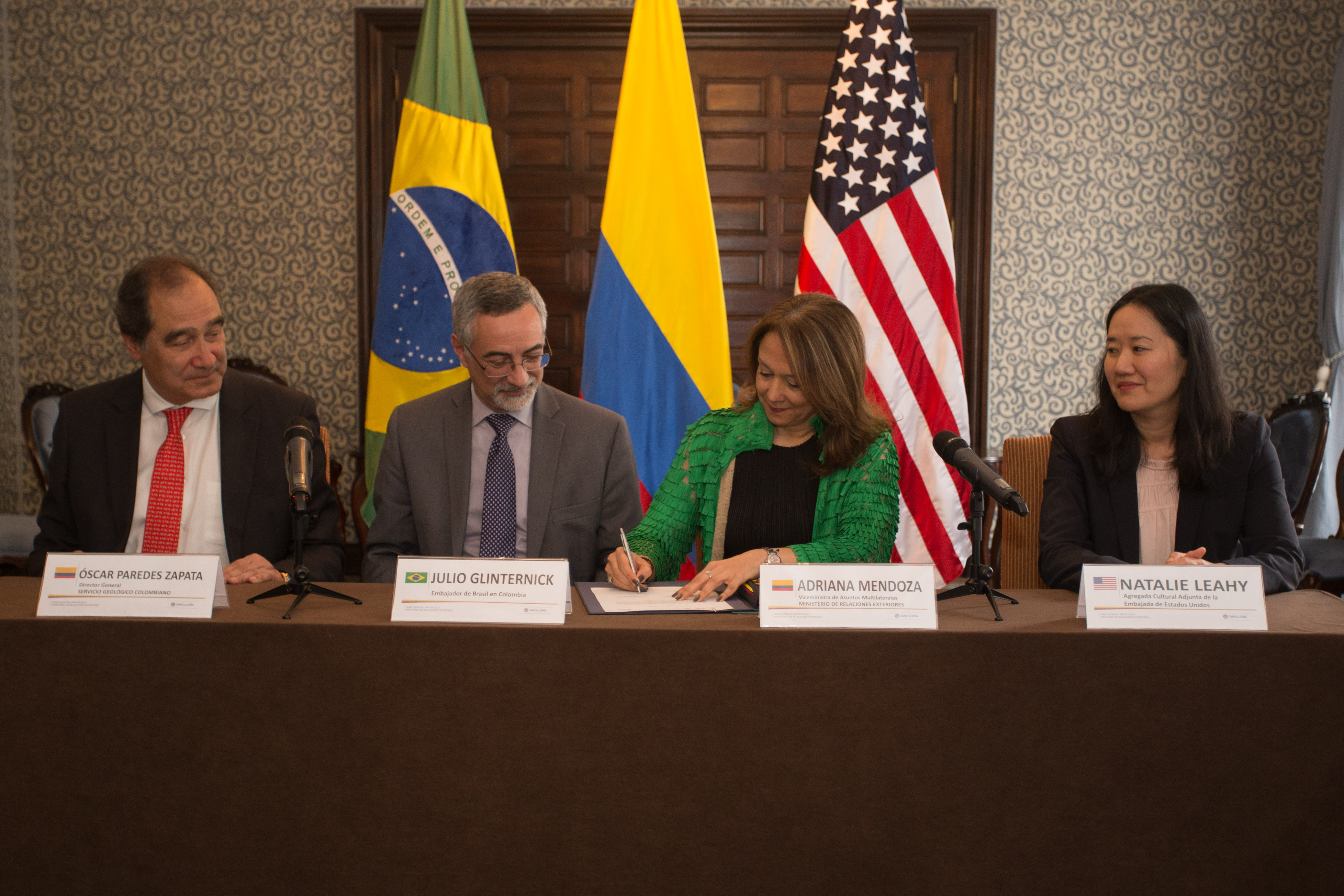Brasil, Colombia y Estados Unidos, comprometidos con la protección del patrimonio paleontológico de las naciones
