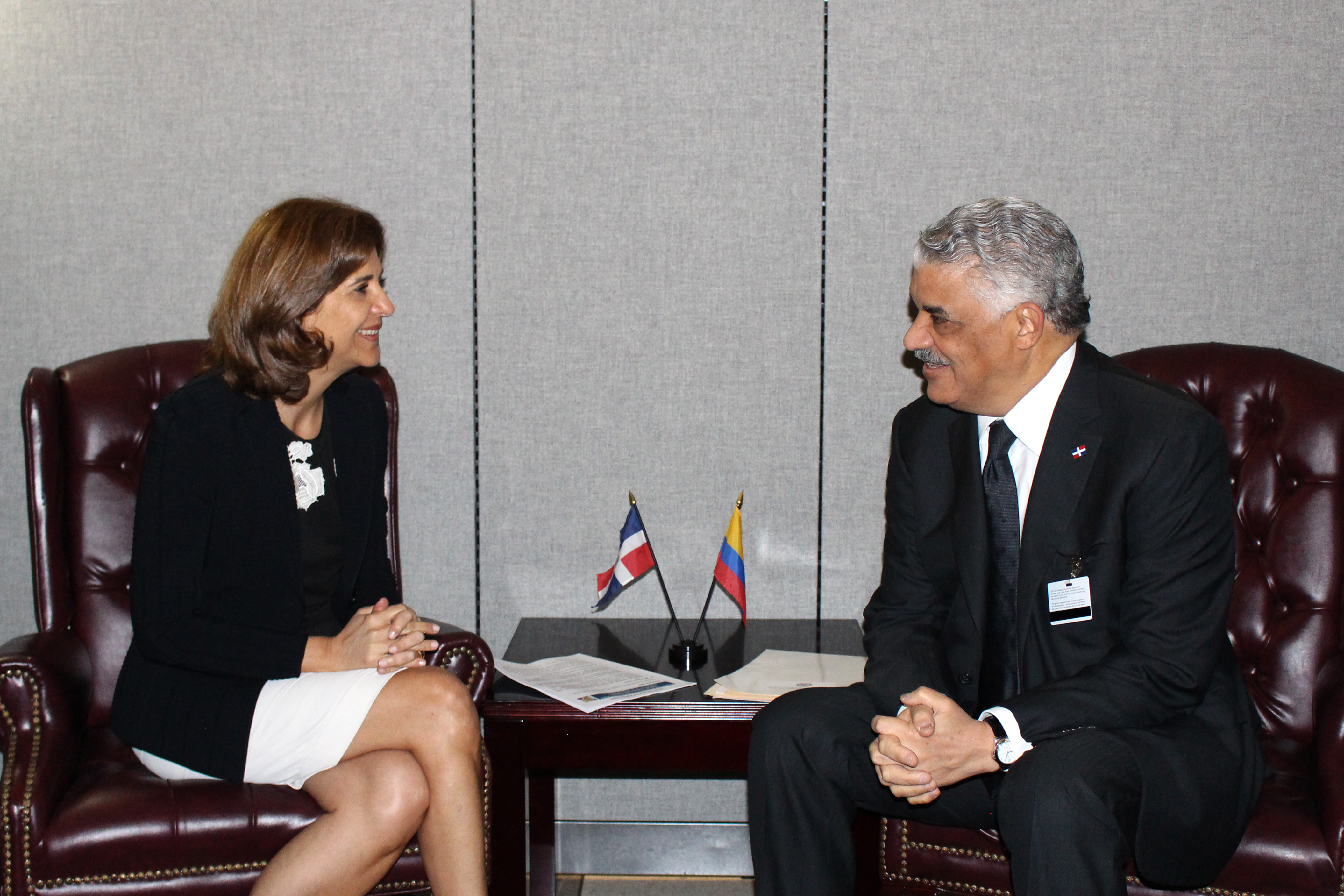 Ministra se reunió con su homólogo de República Dominicana en el marco de la Asamblea General de las Naciones Unidas