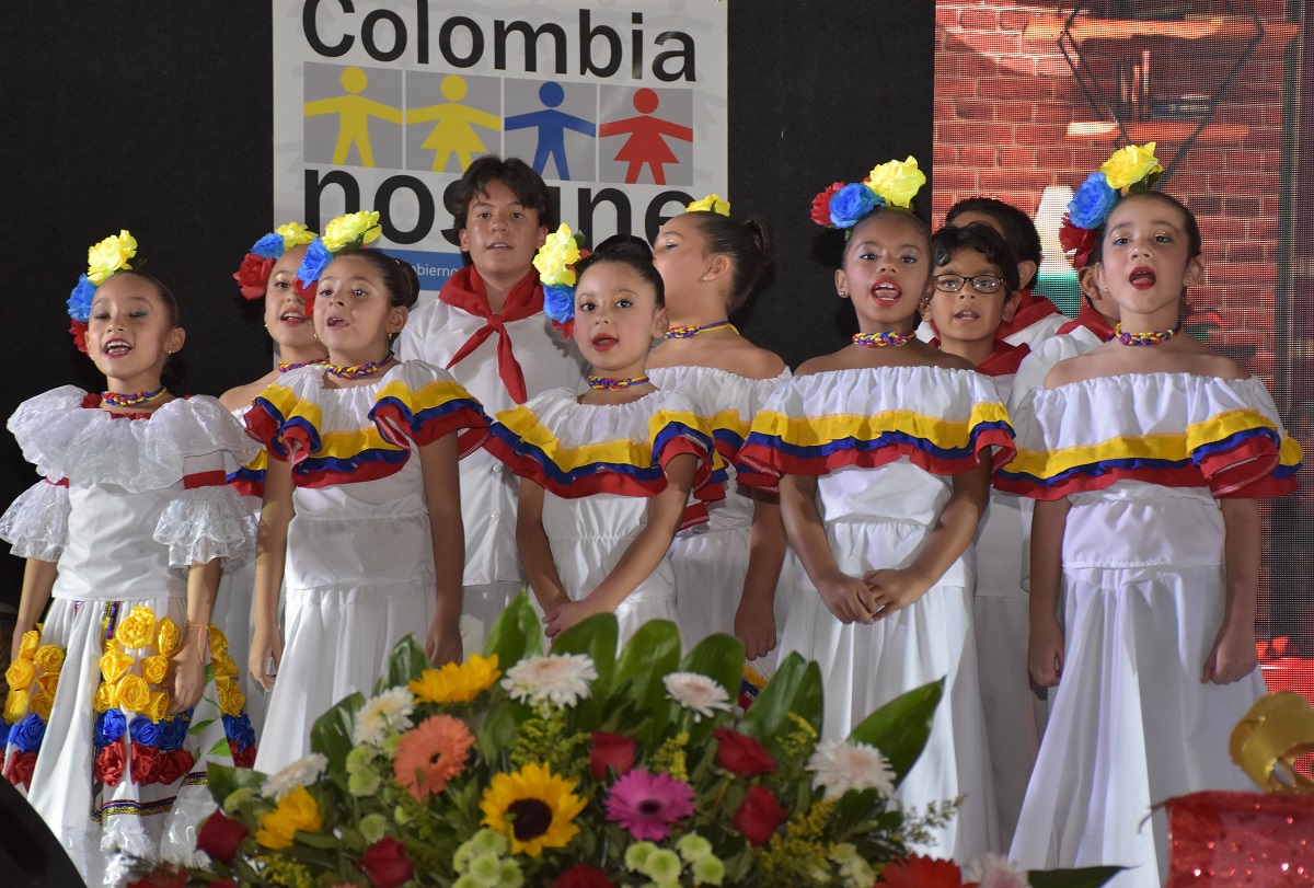 'La magia de la Navidad: Luz y arte por Colombia', niños colombianos celebran la Navidad con el Consulado de Colombia en Guadalajara