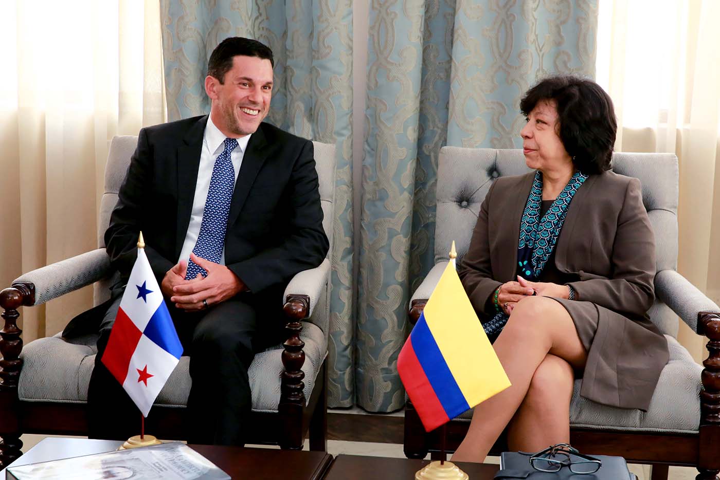 Colombia y Panamá adelantan la segunda reunión de Consultas Políticas 