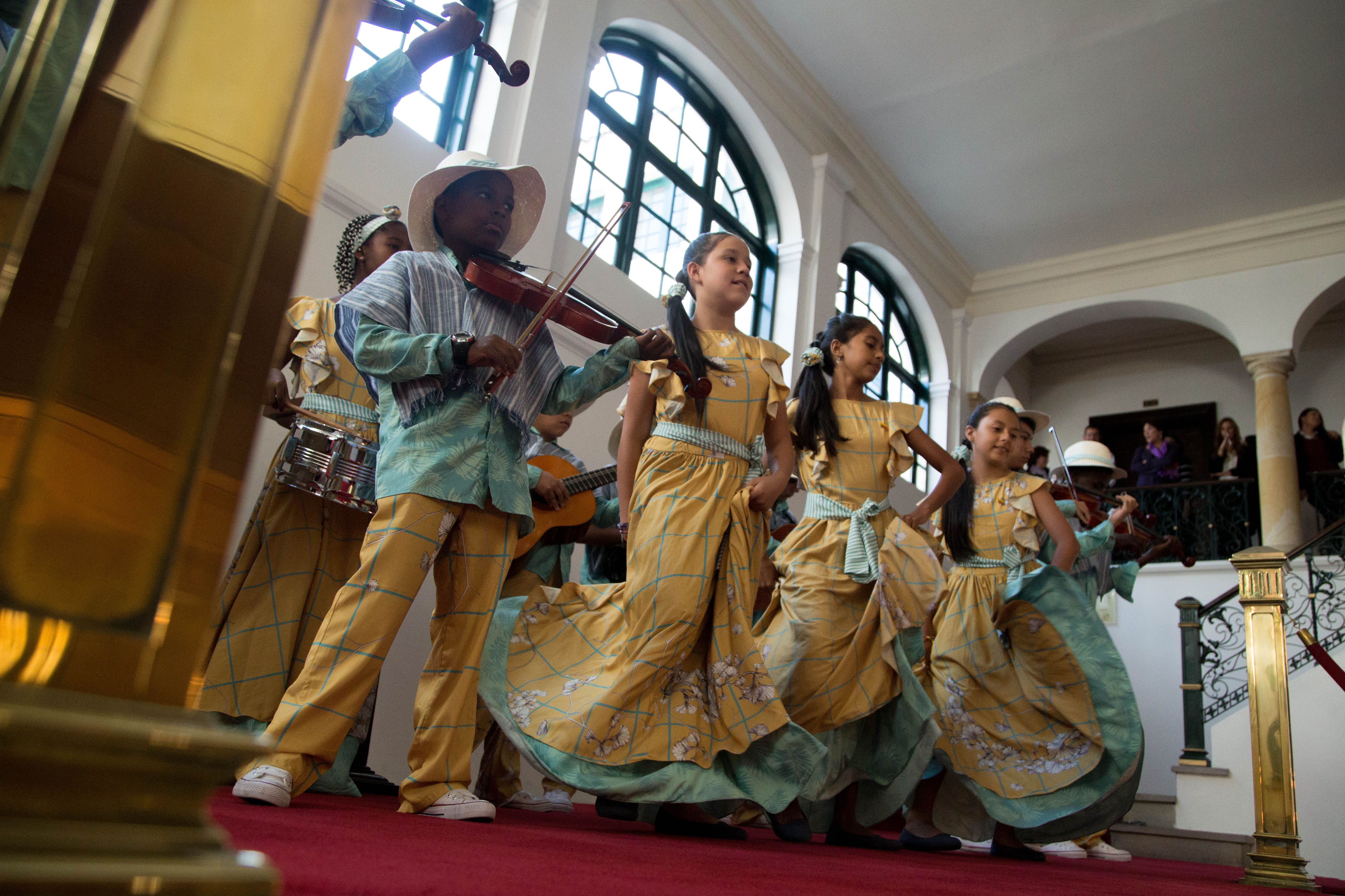 Diplomacia deportiva y cultural de Cancillería