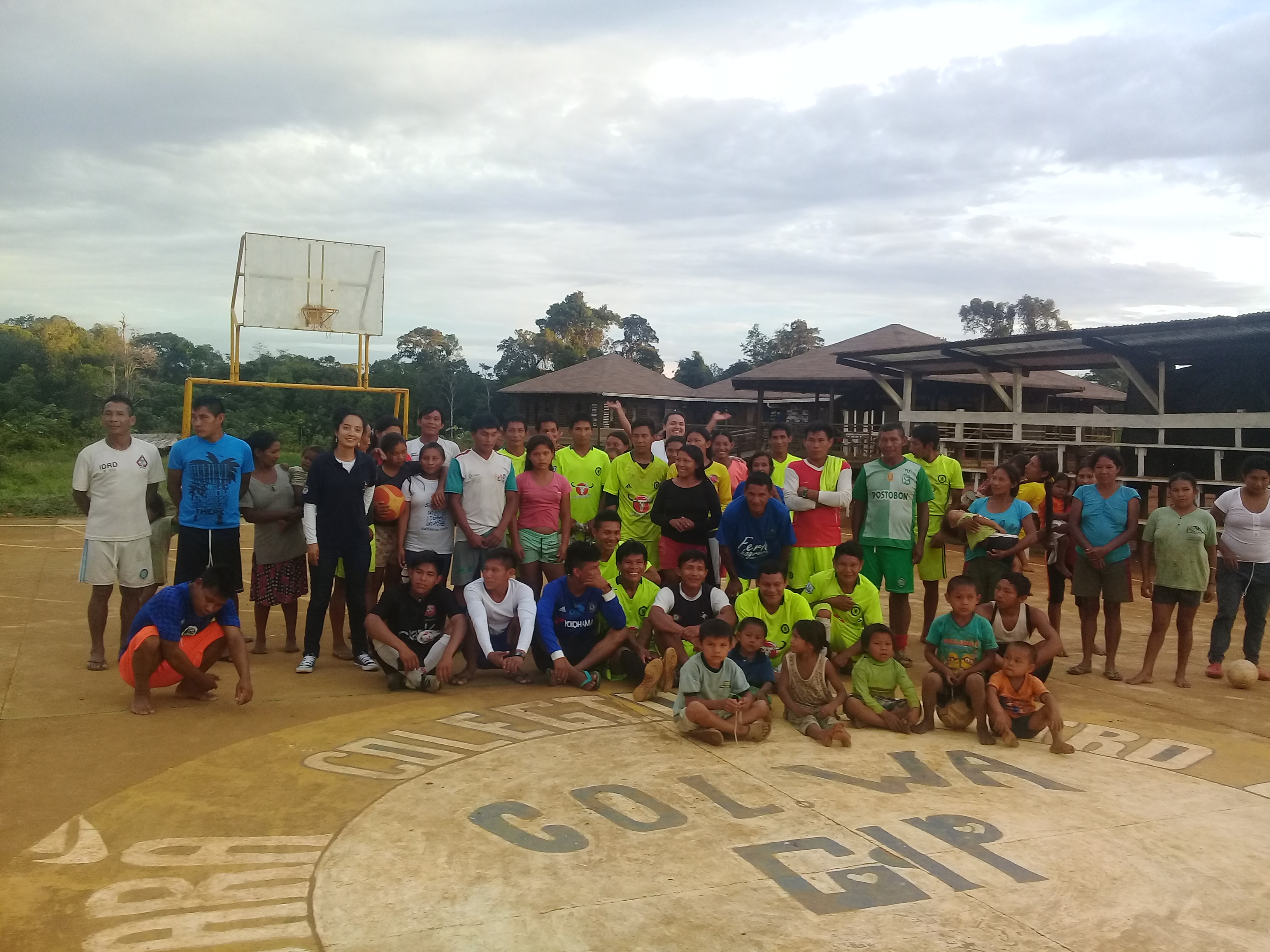 Programa ‘Paz en movimiento’ de Cancillería realizó minga comunitaria en Vaupés