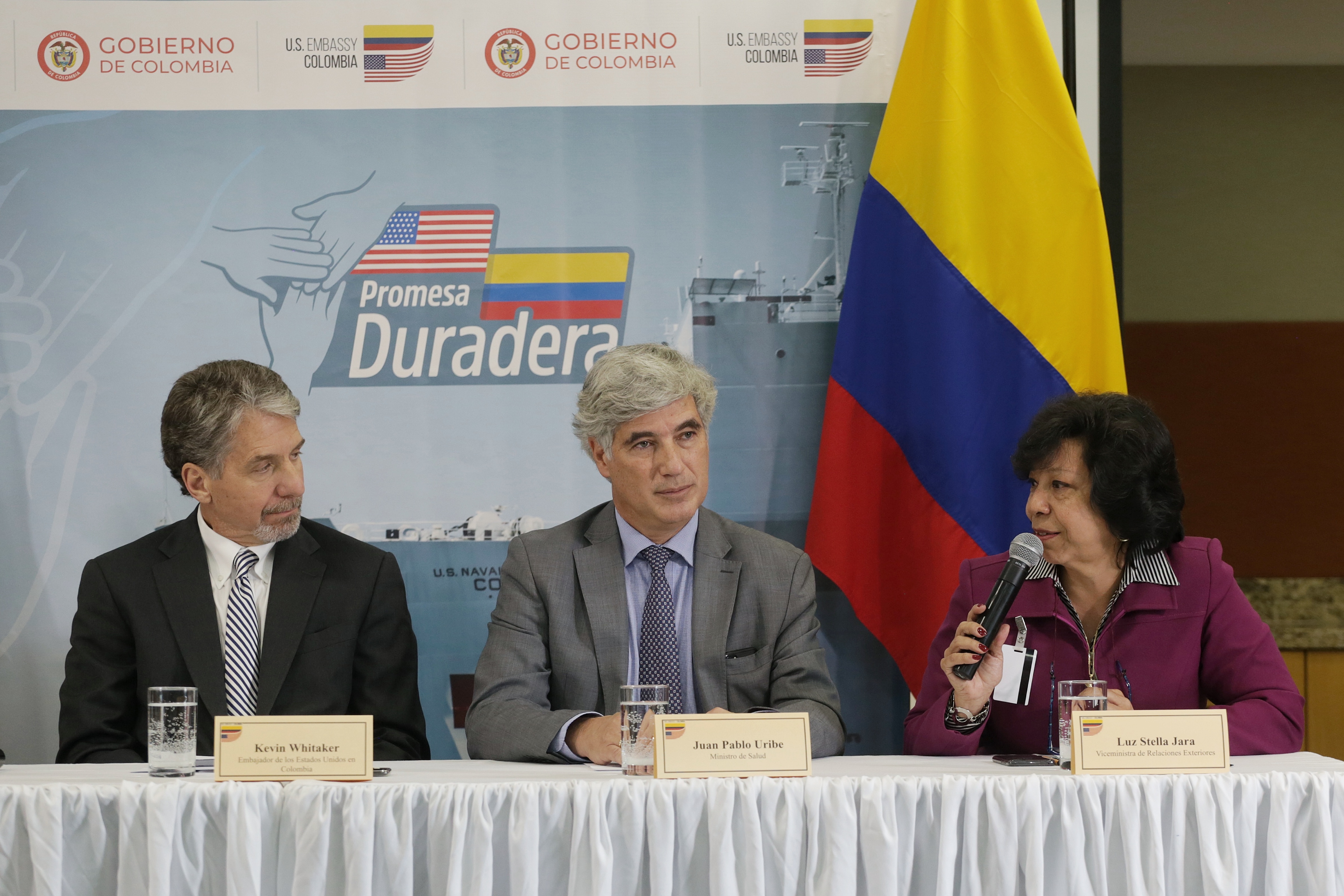 Viceministra Jara participó en el anuncio del arribo del Buque Hospital USNS Comfort a Colombia