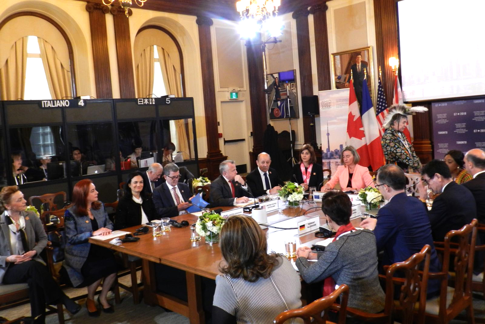 Canciller Holguín participó en reunión del G7 sobre seguridad y paz