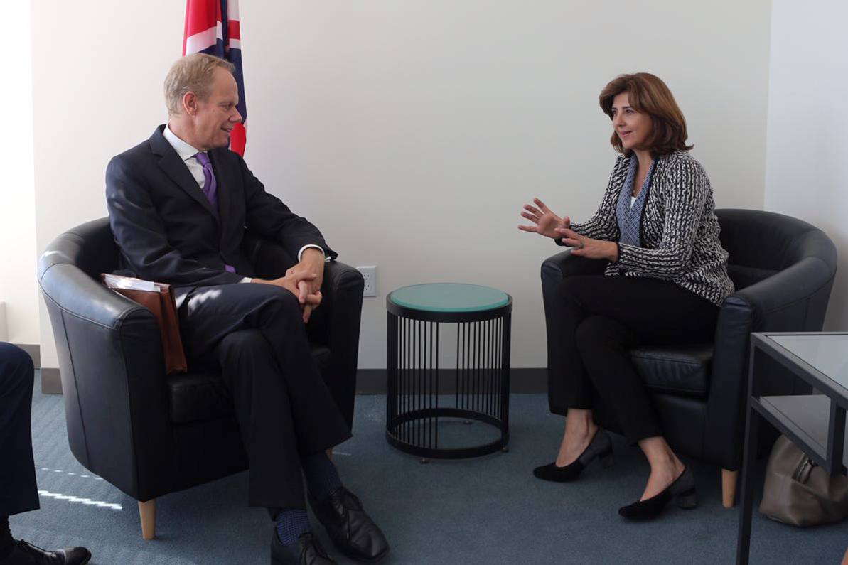 Representante Permanente del Reino Unido ante las Naciones Unidas sostuvo encuentro con la Ministra María Ángela Holguín