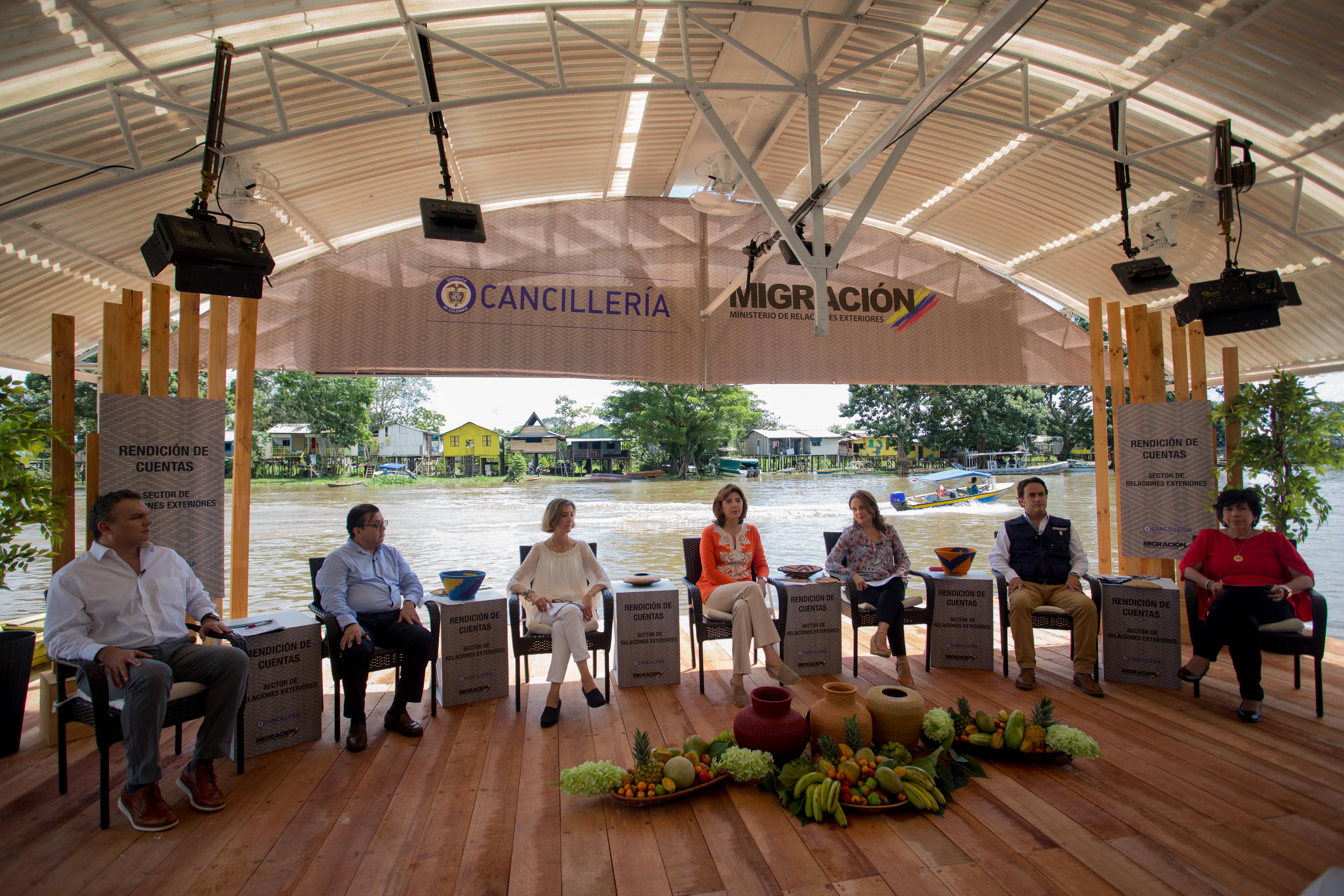 Desde Amazonas, departamento fronterizo de nuestro país, la Canciller Holguín realizó rendición de cuentas del Sector de Relaciones Exteriores