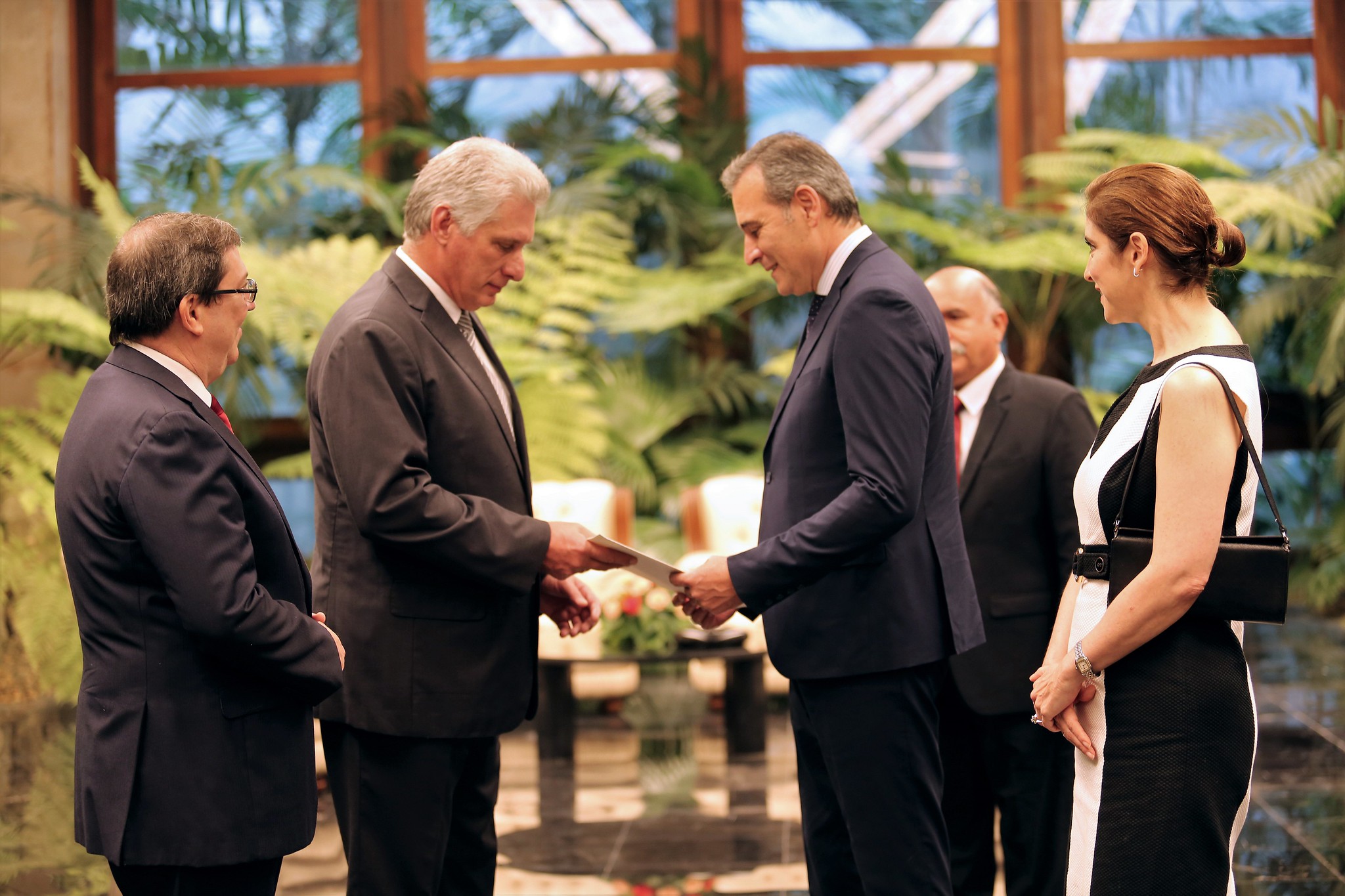 El Embajador de Colombia en Cuba, Juan Manuel Corzo Román, presentó cartas credenciales ante el Presidente de Cuba, Miguel Díaz-Canel Bermúdez