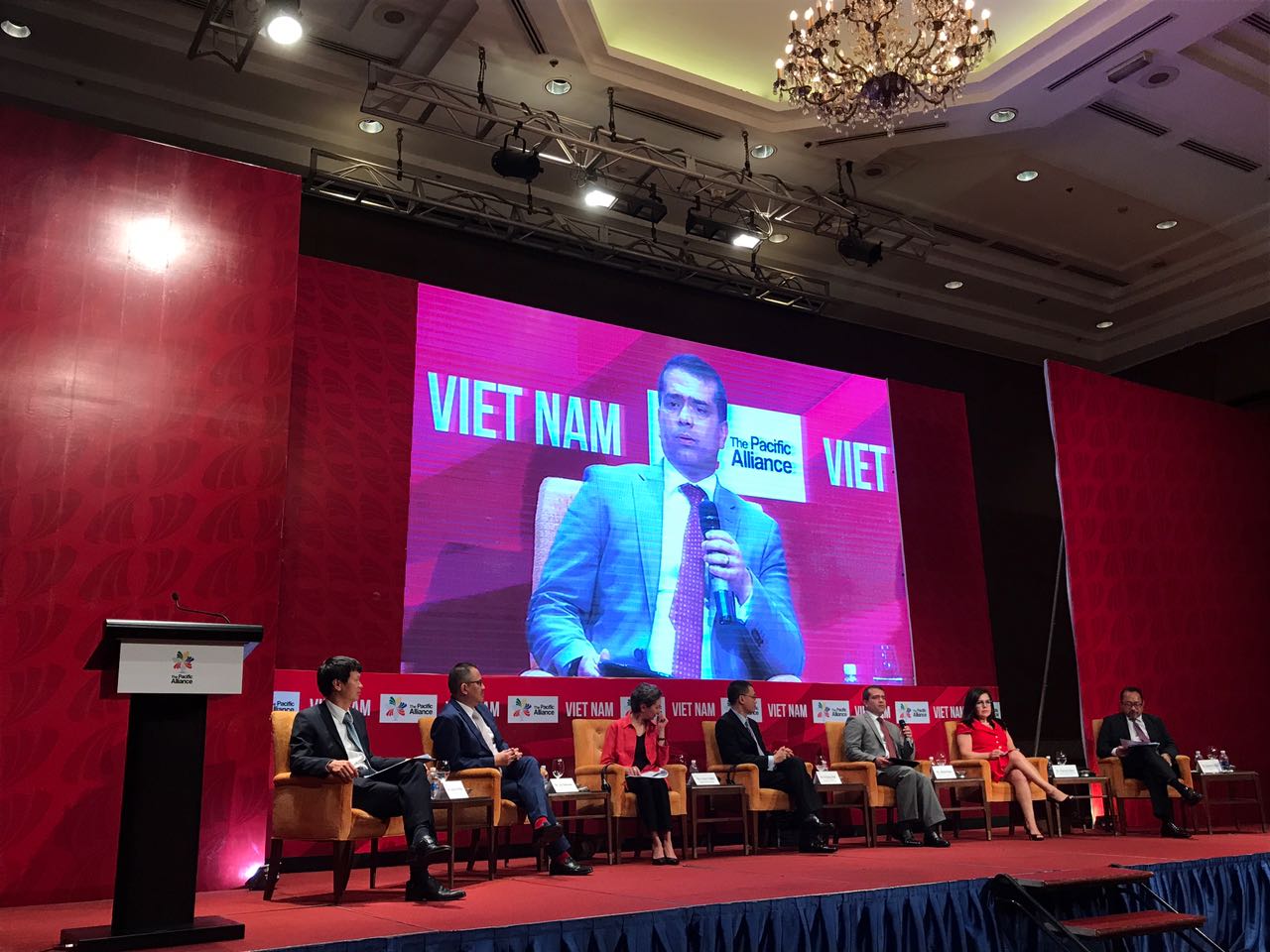 Director de Asia, África y Oceanía del Ministerio de Relaciones Exteriores participó en el Seminario  “Alianza Pacífico y Vietnam en el contexto global”