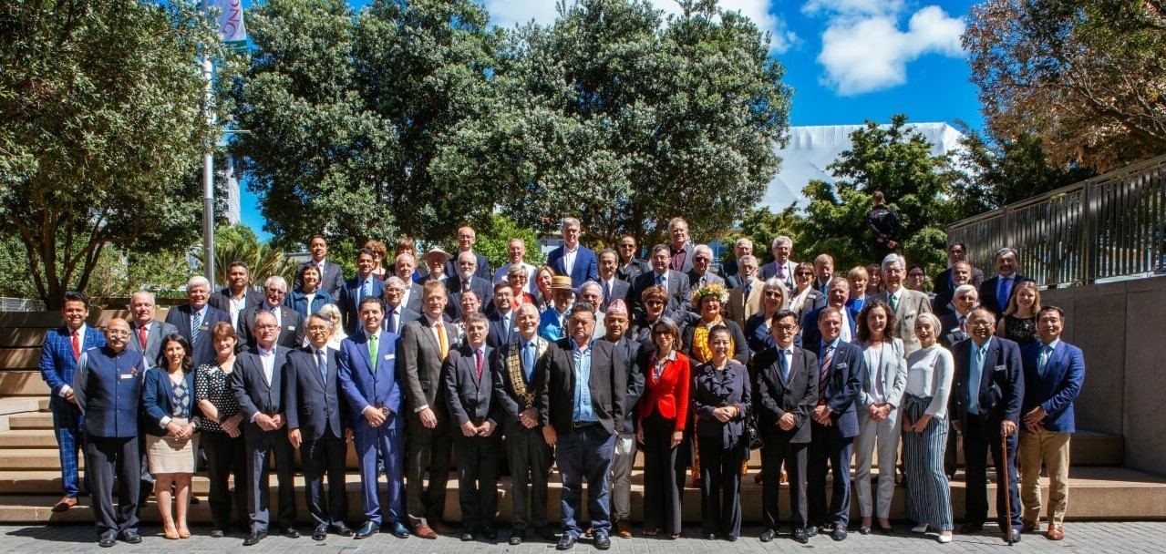 Consulado General de Colombia participó en la ceremonia especial de izada de banderas del Auckland Consular Corps