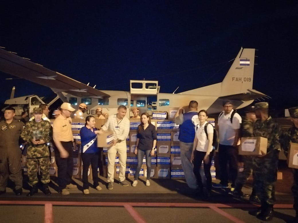 Gobierno de Honduras envió ayuda humanitaria para el pueblo 