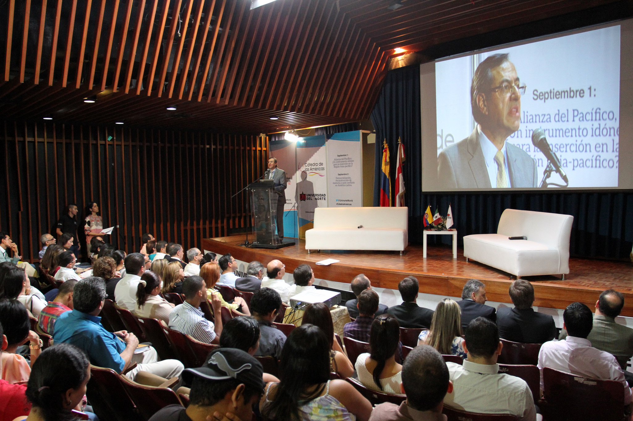 Viceministro de Asuntos Multilaterales presentó los logros de la Alianza del Pacífico en la Universidad del Norte en Barranquilla