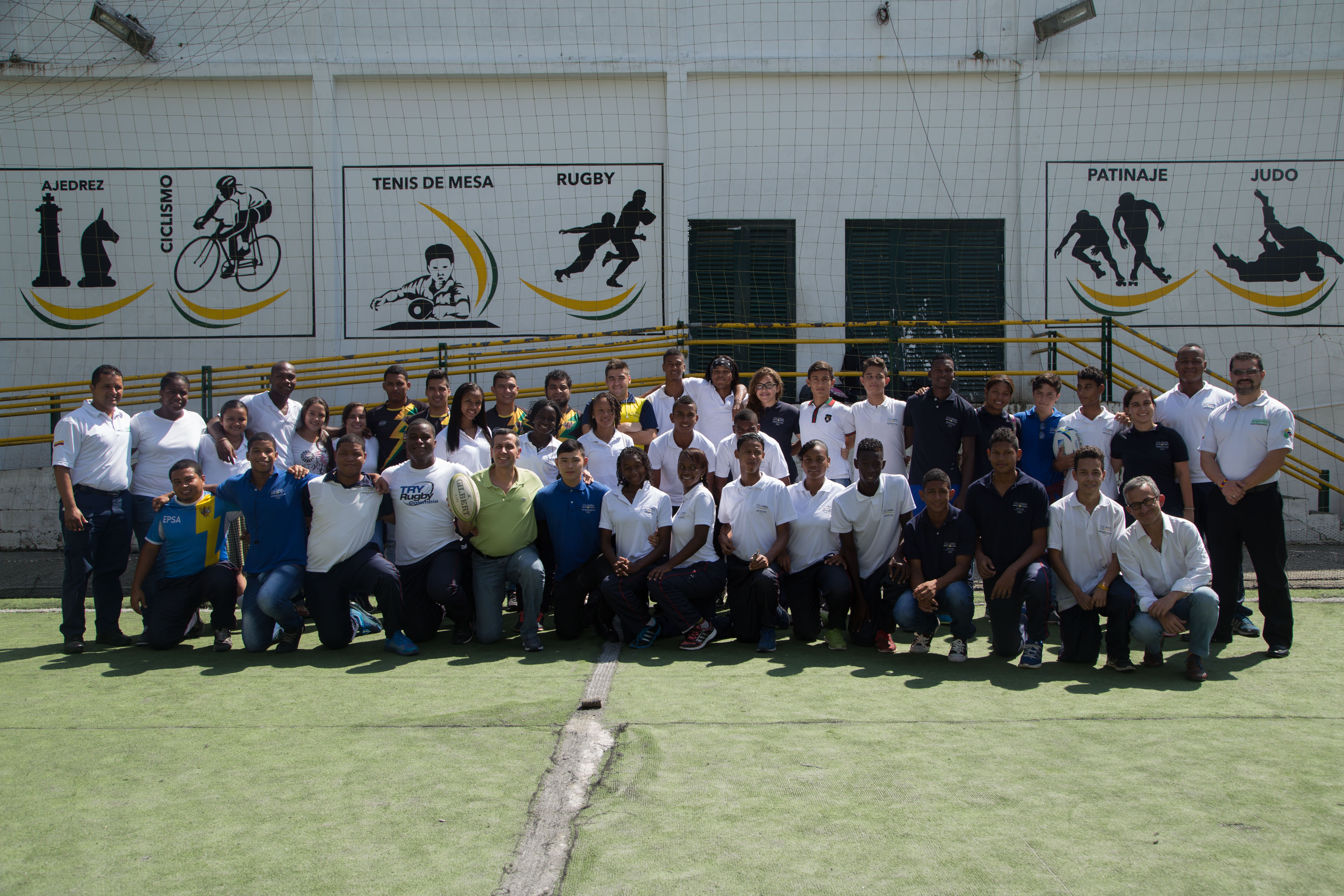 Jóvenes de Buenaventura compartieron sus experiencias en los intercambios de Diplomacia Deportiva con el Viceministro Francisco Echeverri