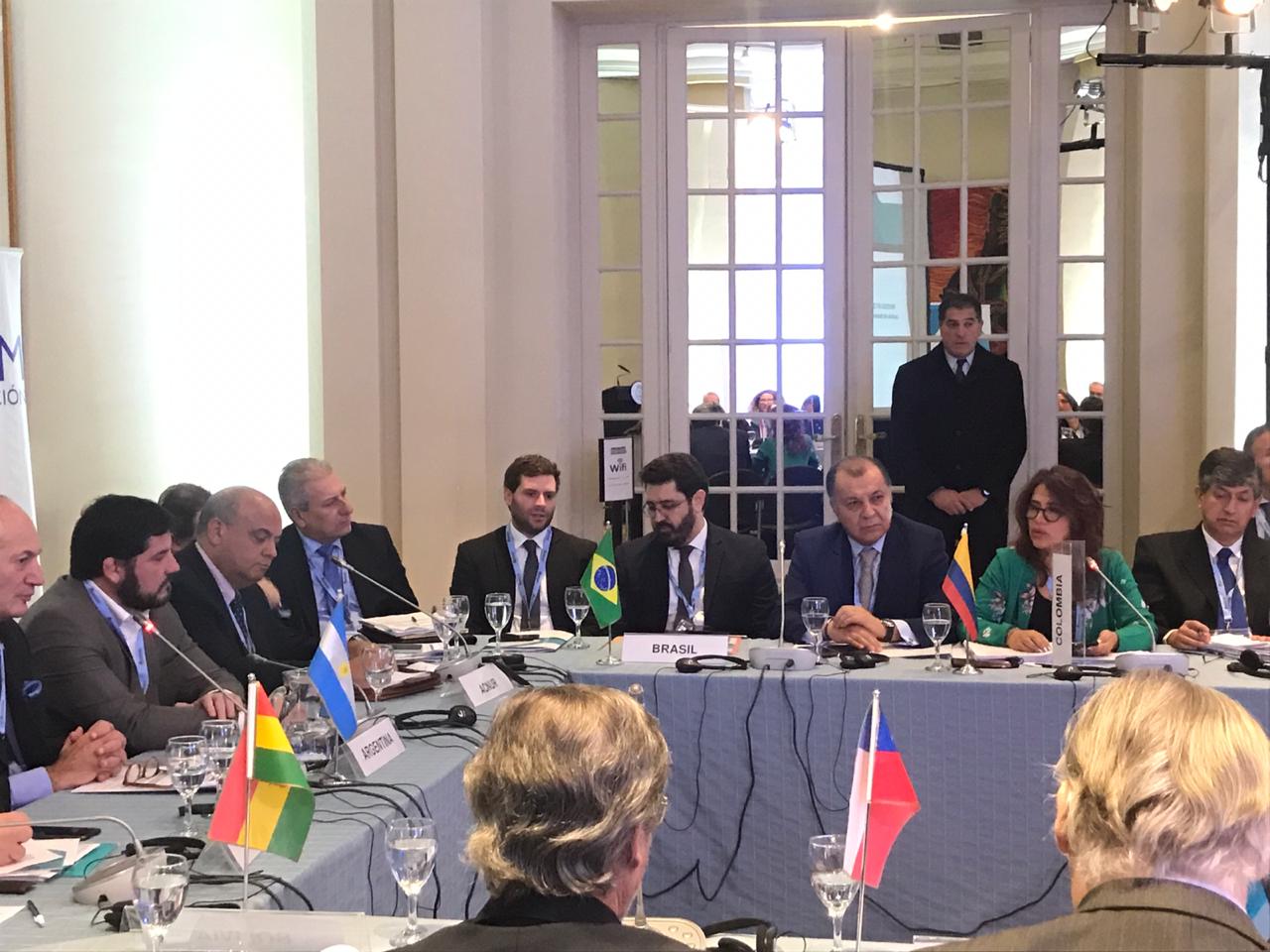 Colombia participa en la IV Reunión Técnica Internacional sobre Movilidad Humana de ciudadanos venezolanos en la Región, que se realiza en Buenos Aires Colombia participa en la IV Reunión Técnica Internacional sobre Movilidad Humana de ciudadanos venezolanos en la Región, que se realiza en Buenos Aires