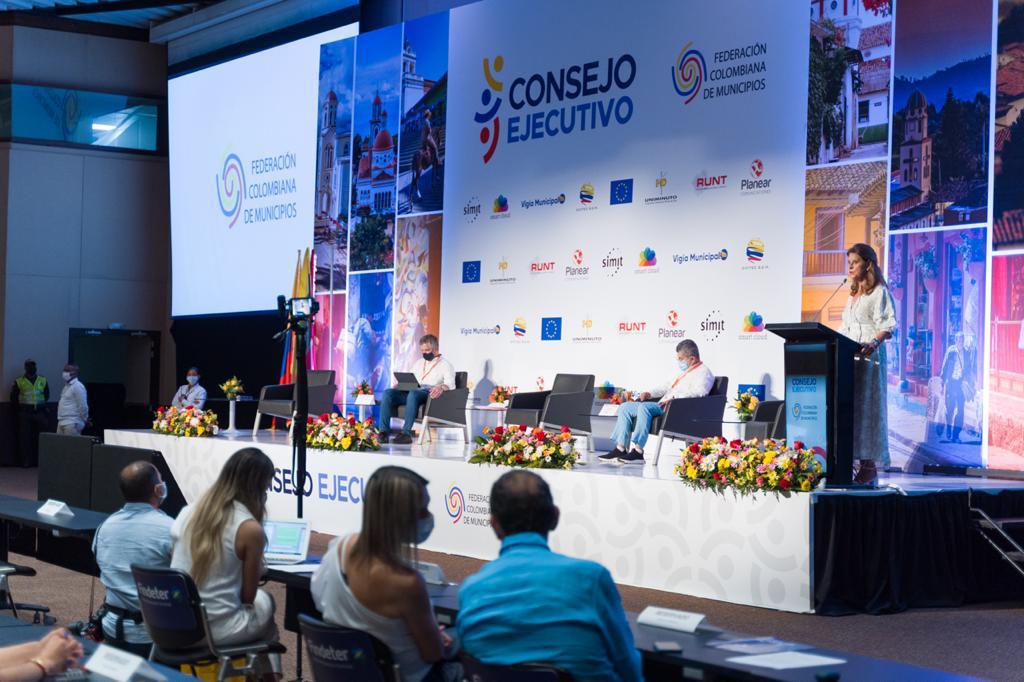 “Tenemos que recuperar la confianza ciudadana en el Estado”: Vicepresidente-Canciller a alcaldes