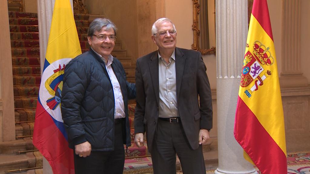 Cancilleres de Colombia y España, Carlos Holmes Trujillo y Josep Borrell, dialogaron sobre la situación en Venezuela 