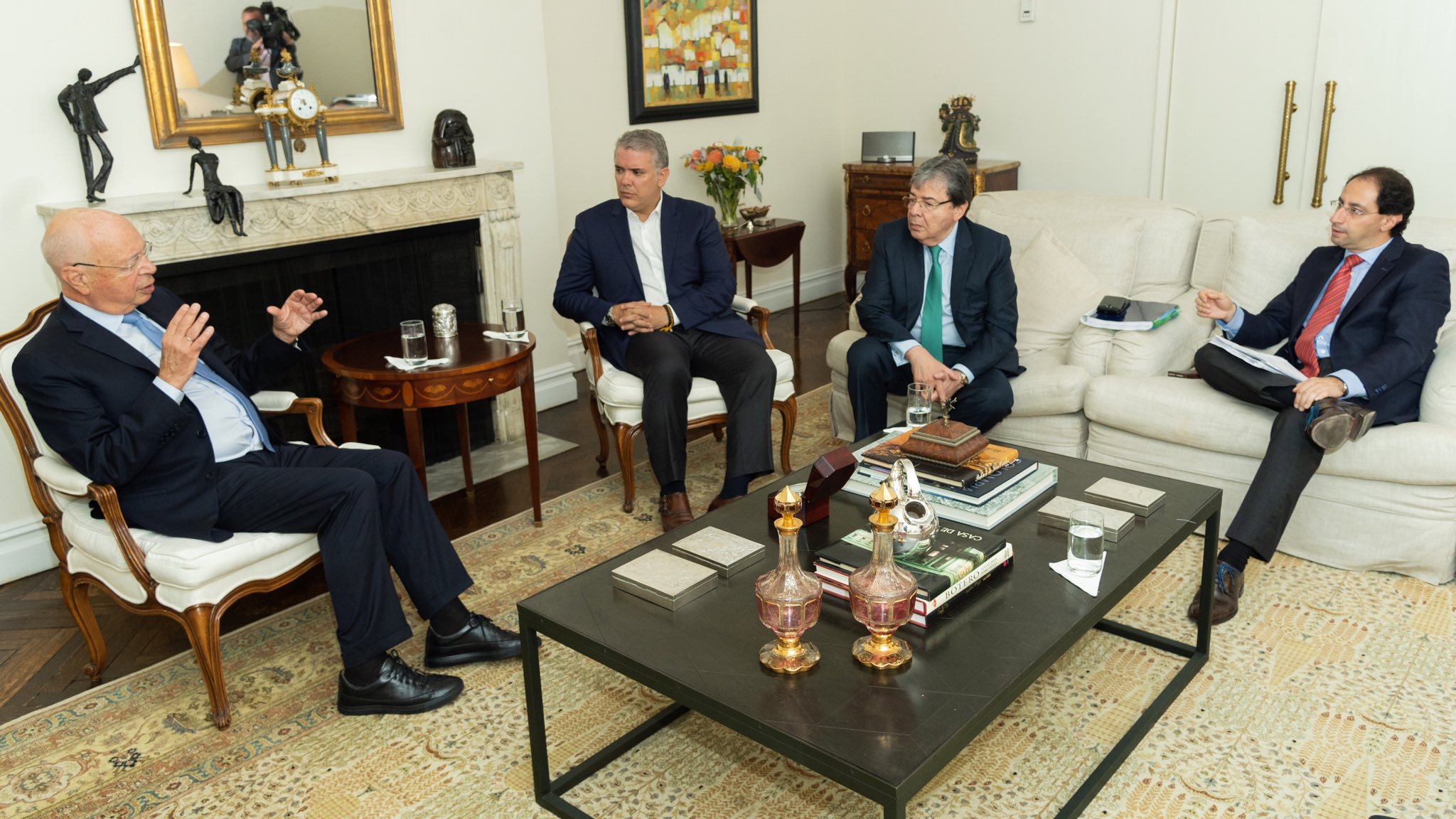 Canciller Trujillo acompañó al Presidente Iván Duque en el encuentro con el fundador del World Economic Forum 