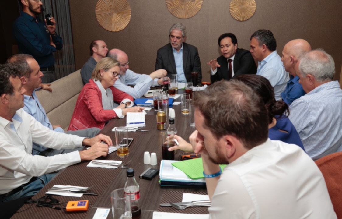 La Cancillería y los delegados de la Unión Europea revisan temas migratorios en la frontera colombo-venezolana