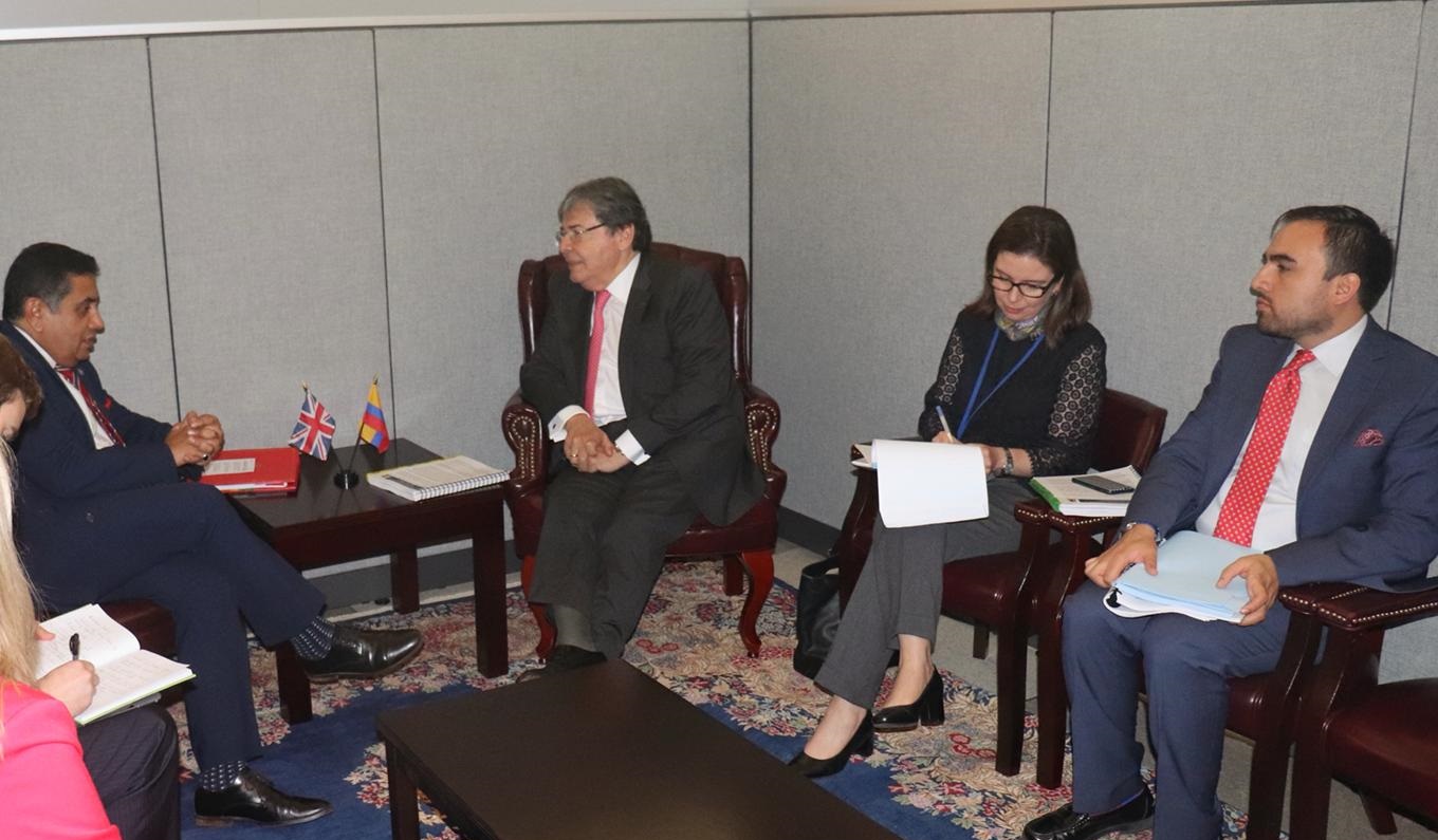El Canciller Carlos Holmes Trujillo sostuvo un encuentro con bilateral con el Ministro de Estado para el Commonwealth y las Naciones Unidas del Reino Unido