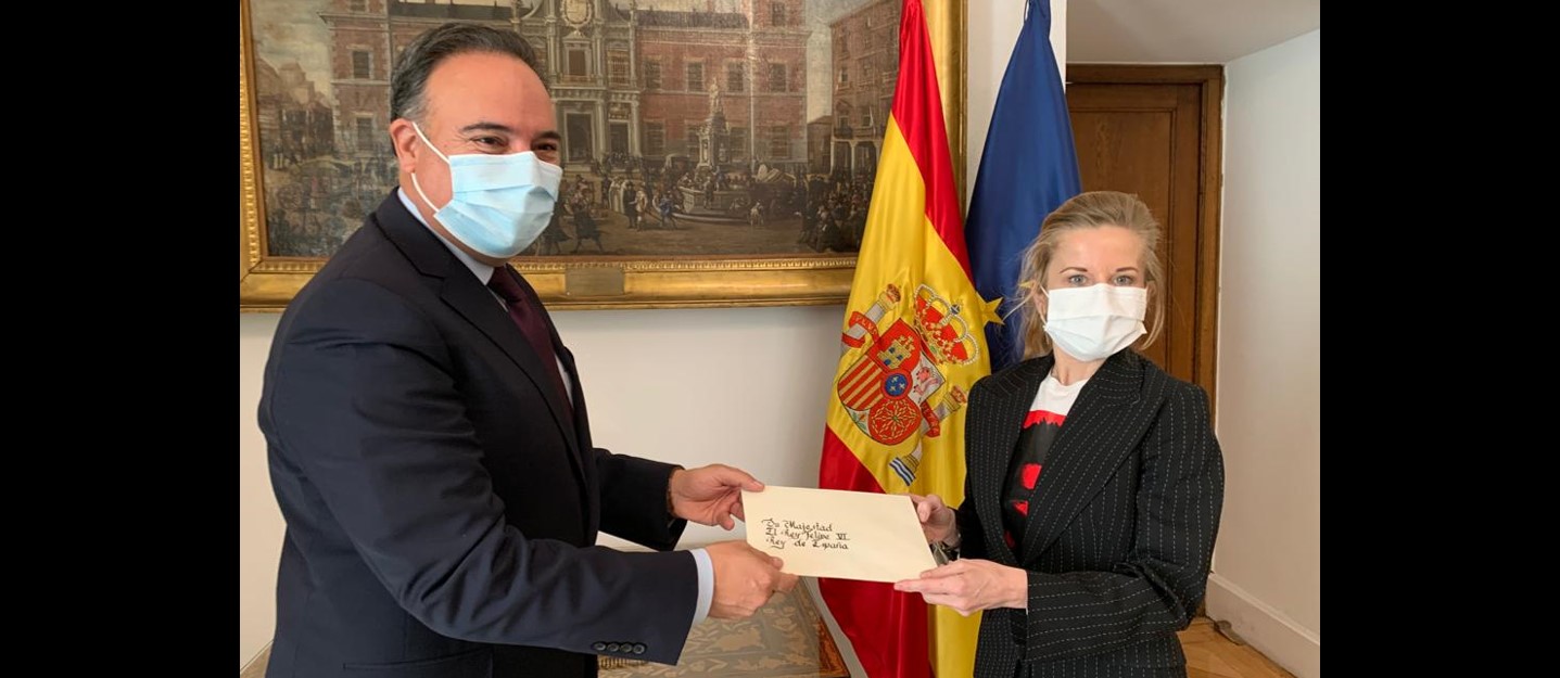 Embajador Luis Guillermo Plata presentó copia de cartas credenciales ante el Ministerio de Asuntos Exteriores, Unión Europea y Cooperación de España