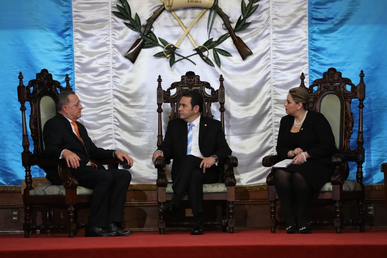El Embajador Juan Hurtado Cano presentó cartas credenciales ante el Presidente de la República de Guatemala