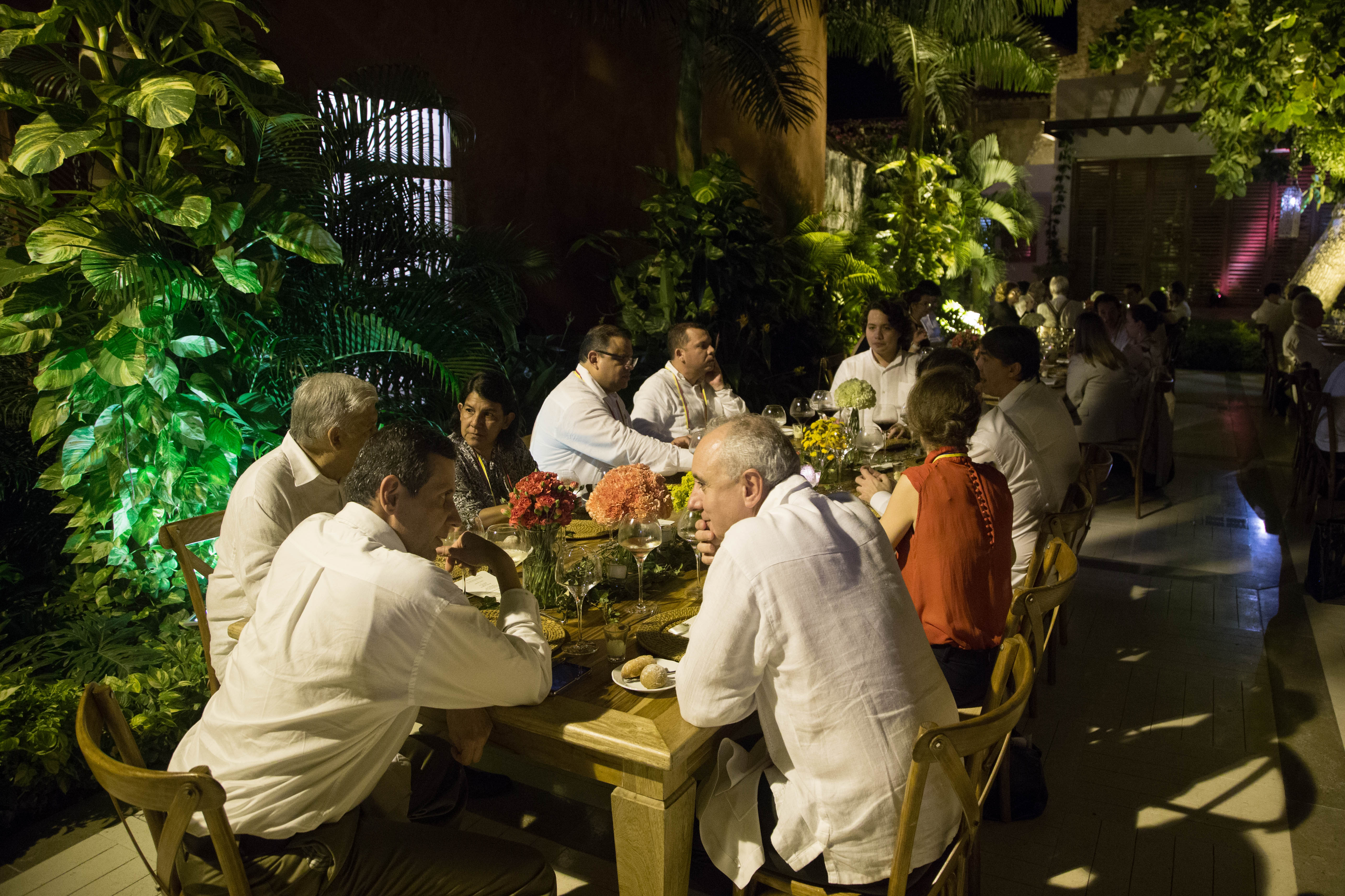 alt Cena en honor de los Ministros de Relaciones Exteriores de Iberoamérica se realizó en la Casa del Marqués de Valdehoyos