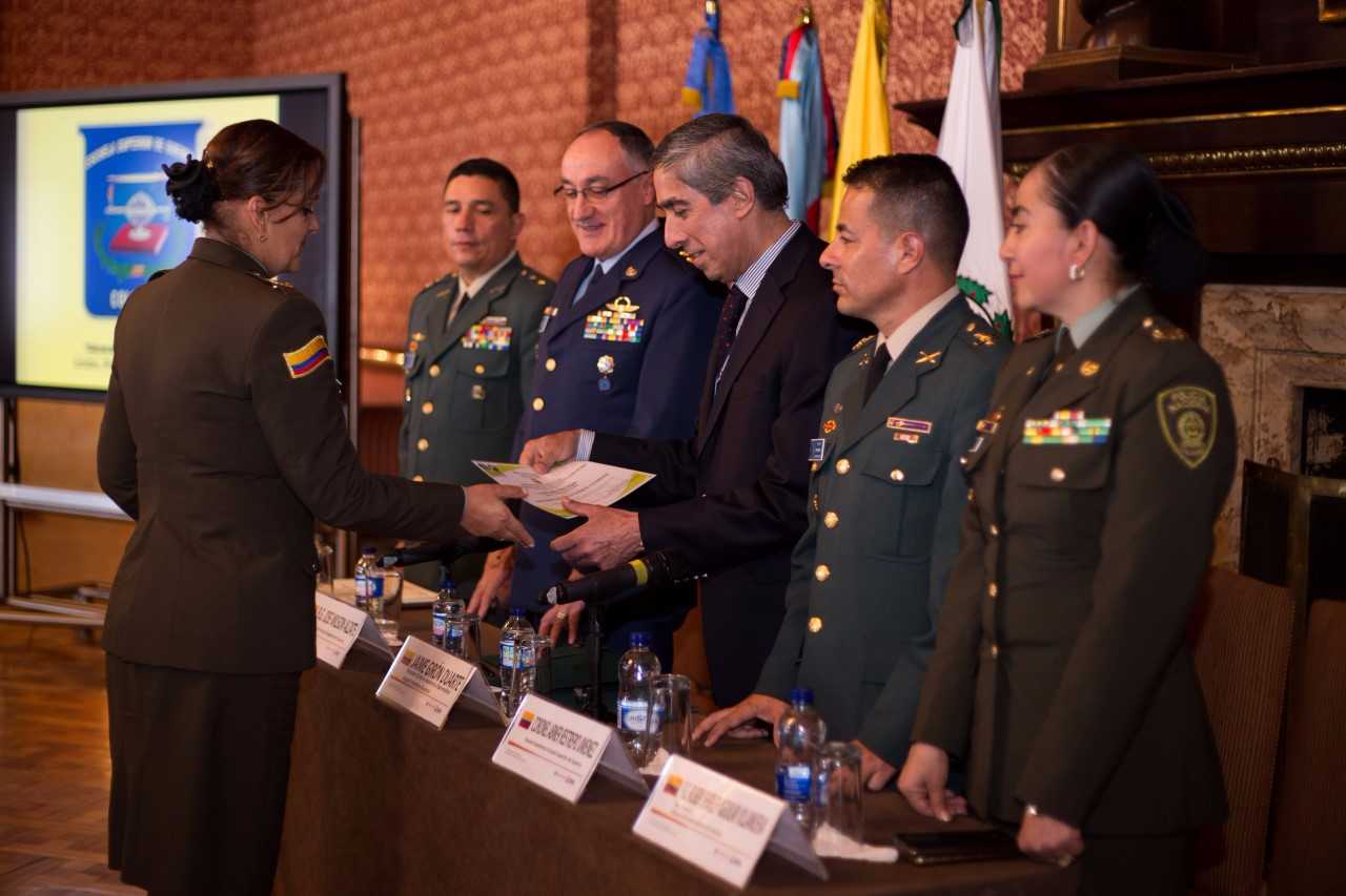 Finalizó diplomado de Política Exterior Colombiana para agregados militares y de policía asignados a Embajadas