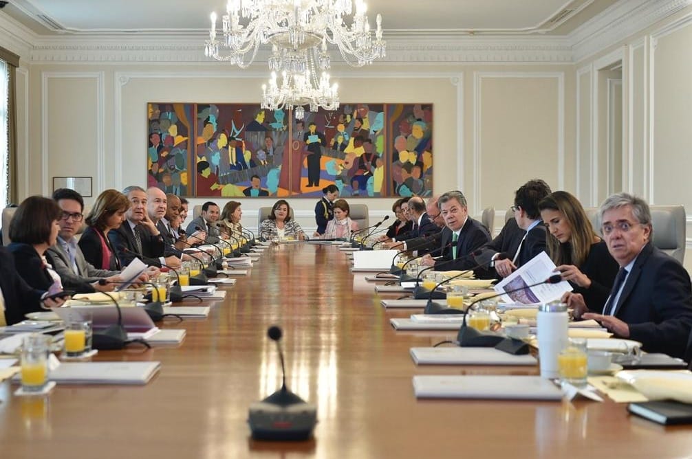 La Canciller Holguín asistió al Consejo de Ministros en el que fueron presentados los balances de las carteras de Hacienda, Comercio y Justicia
