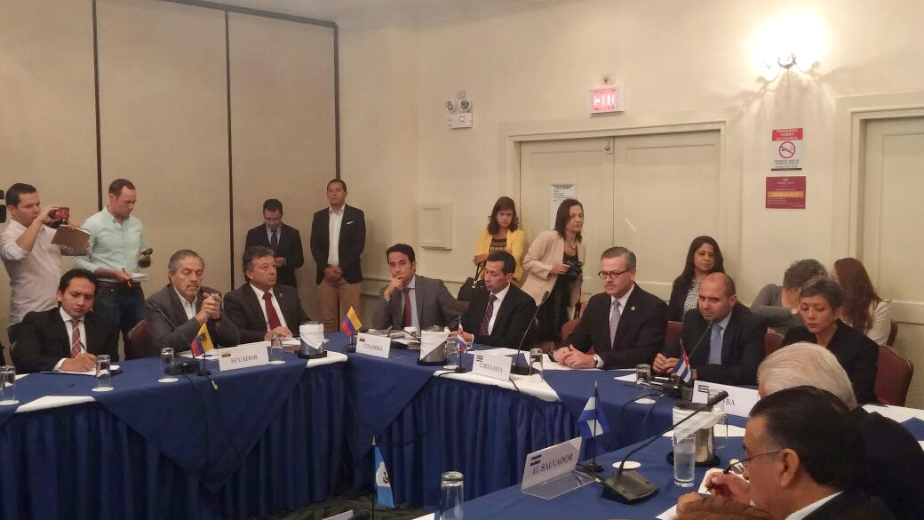 Colombia participa en reunión sobre flujos migratorios en Costa Rica