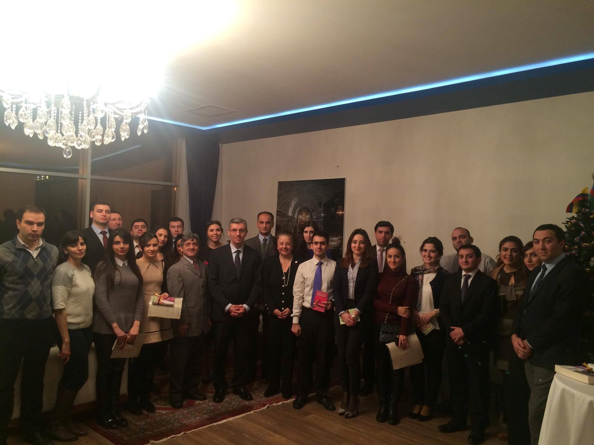 Cierra cuarta versión del curso de español ofrecido por Colombia en Azerbaiyán