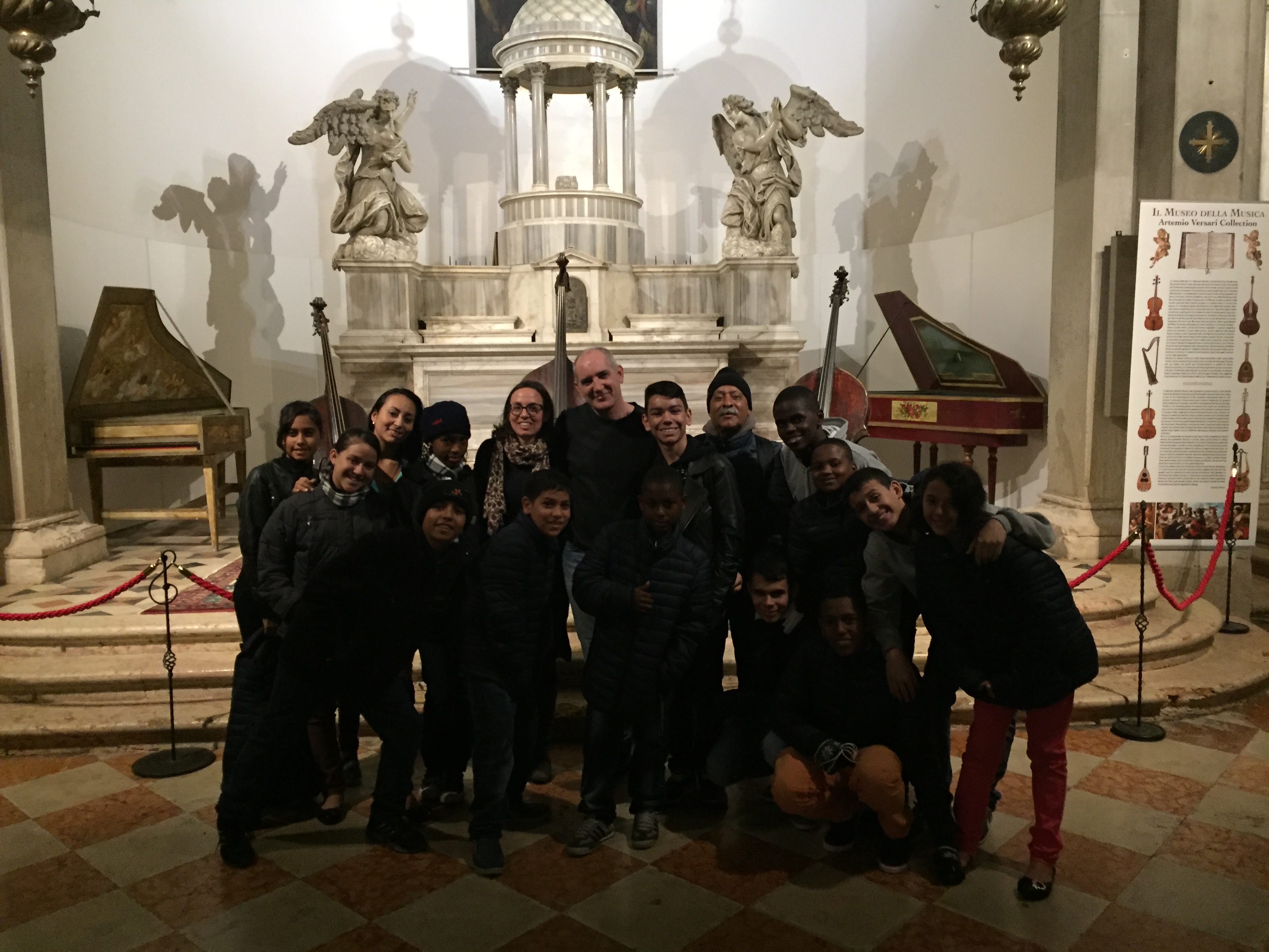  De Tumaco y Santander de Quilichao, marimba y violines, caucanos por los caminos de la musica de EE.UU. e Italia