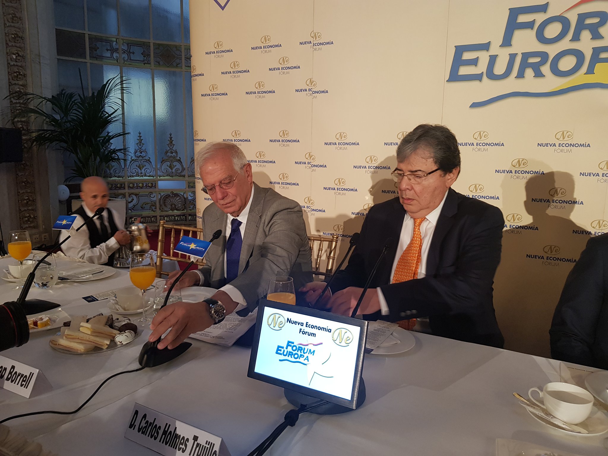 En Foro Nueva Economía, en Madrid, Canciller Holmes Trujillo reiteró posición de Colombia sobre crisis multidimensional en Venezuela