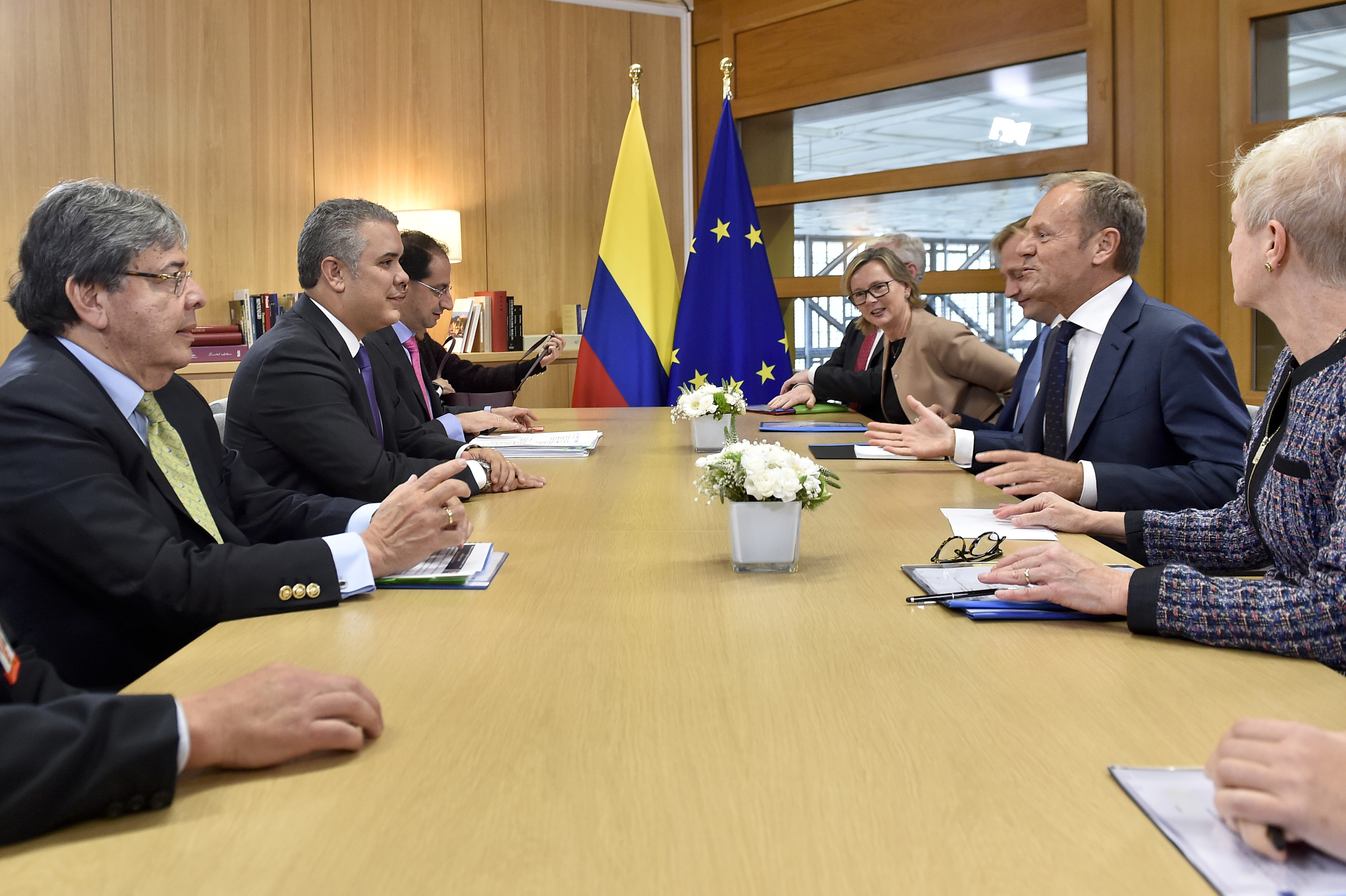 El Presidente Duque sostuvo una reunión con el Presidente del Consejo Europeo, el Canciller Carlos Holmes Trujillo participó en el encuentro