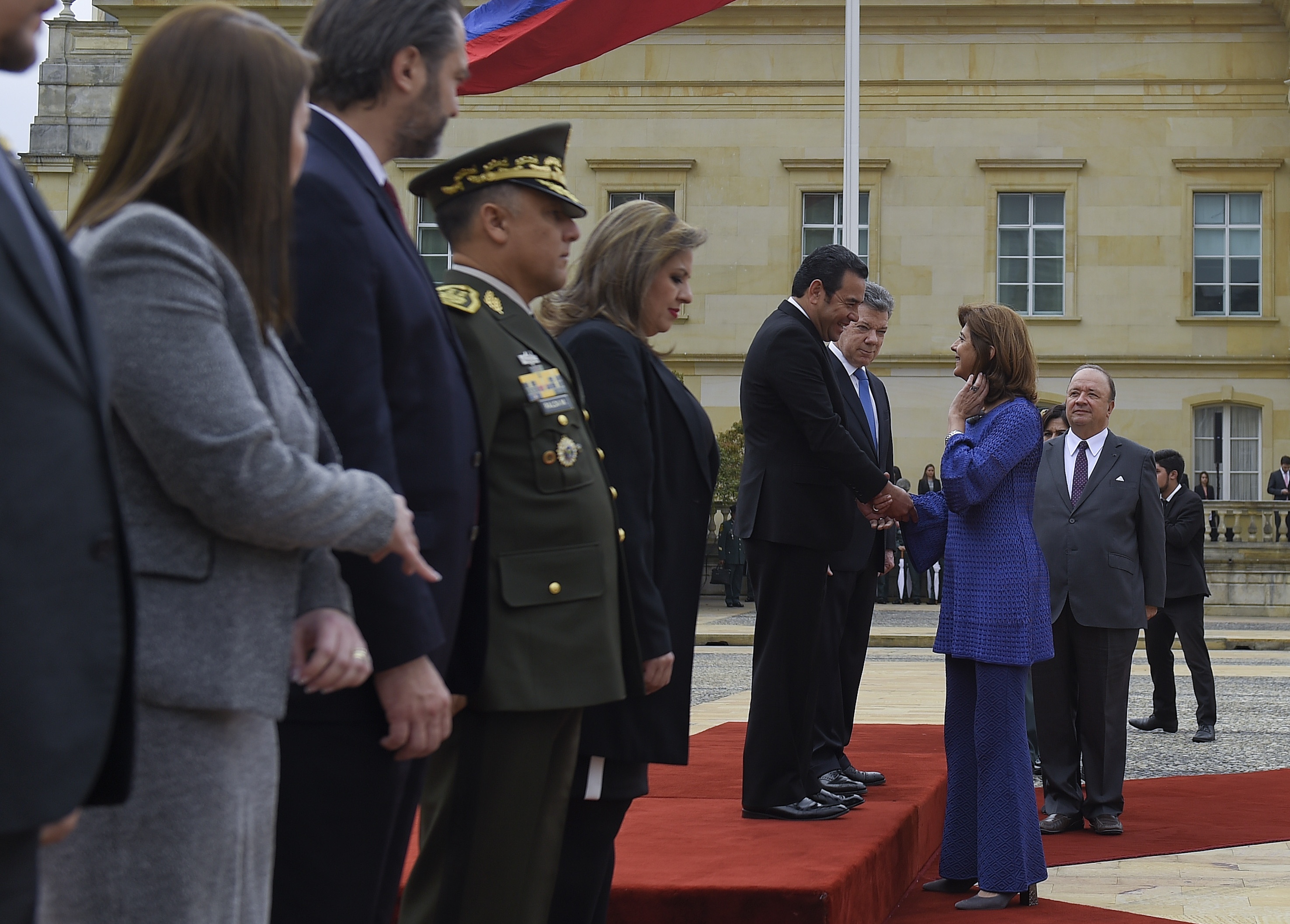 Presidente Juan Manuel Santos y Canciller María Ángela Holguín se reunieron con el Jefe de Estado de Guatemala
