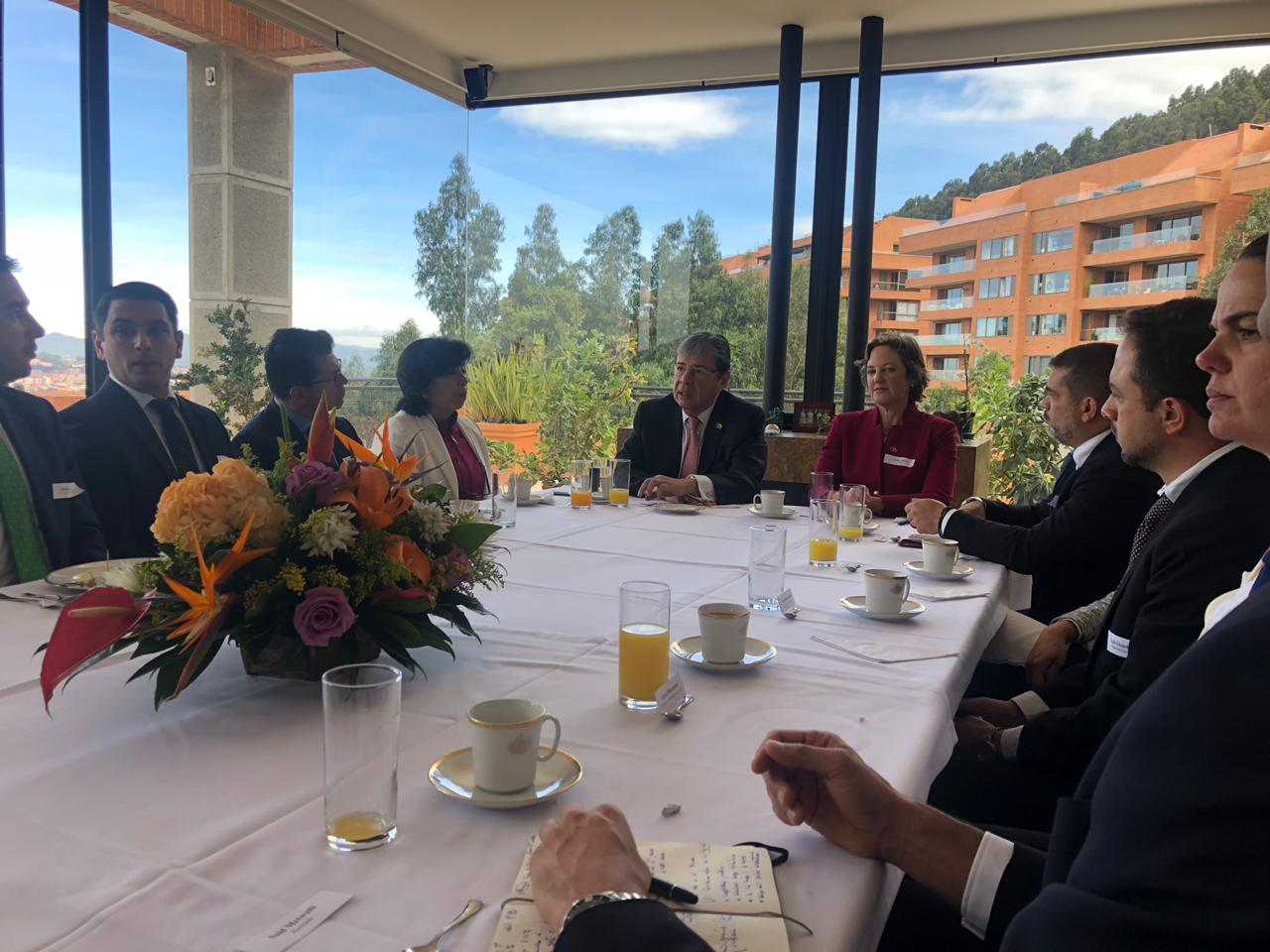Canciller Trujillo se reunió con empresarios y representantes de compañías australianas inversionistas en Colombia