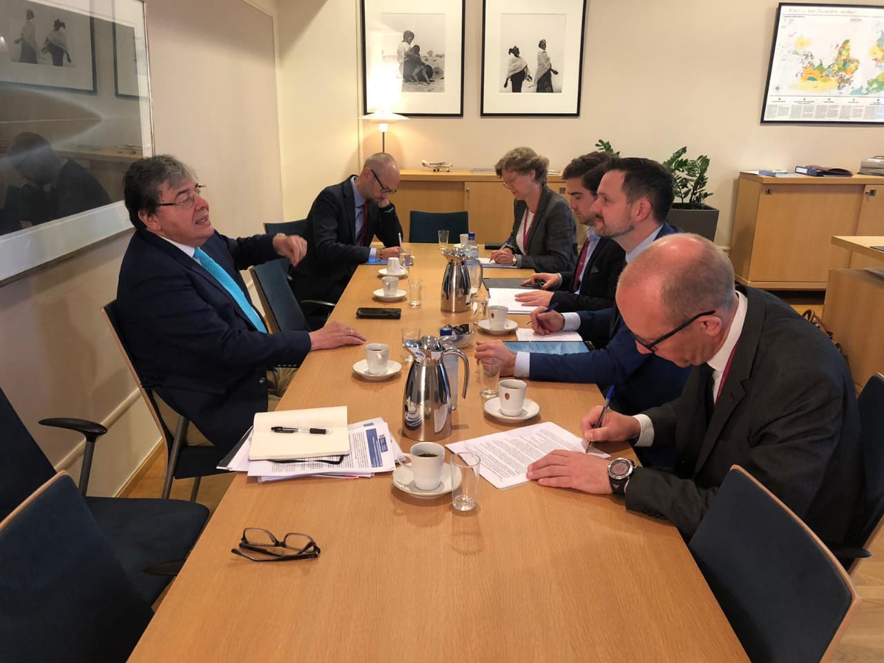 Encuentro entre el Canciller Holmes Trujillo y el Ministro noruego de Cooperación Internacional, Dag-Inge Ulstein, busca fortalecer la cooperación bilateral