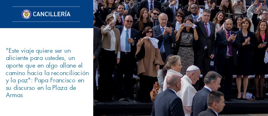 "Este viaje quiere ser un aliciente para ustedes, un aporte que en algo allane el camino hacia la reconciliación y la paz": Papa Francisco en su discurso 