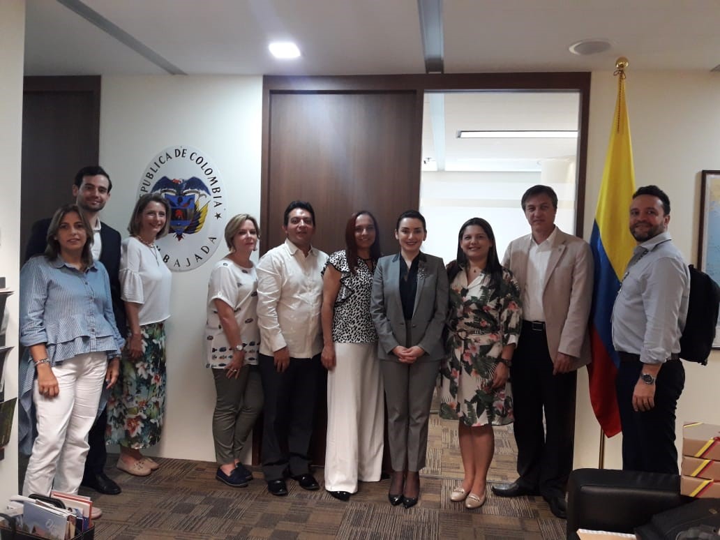La Embajada de Colombia recibe a la Misión de Fenalco que busca aprender de las metodologías educativas 