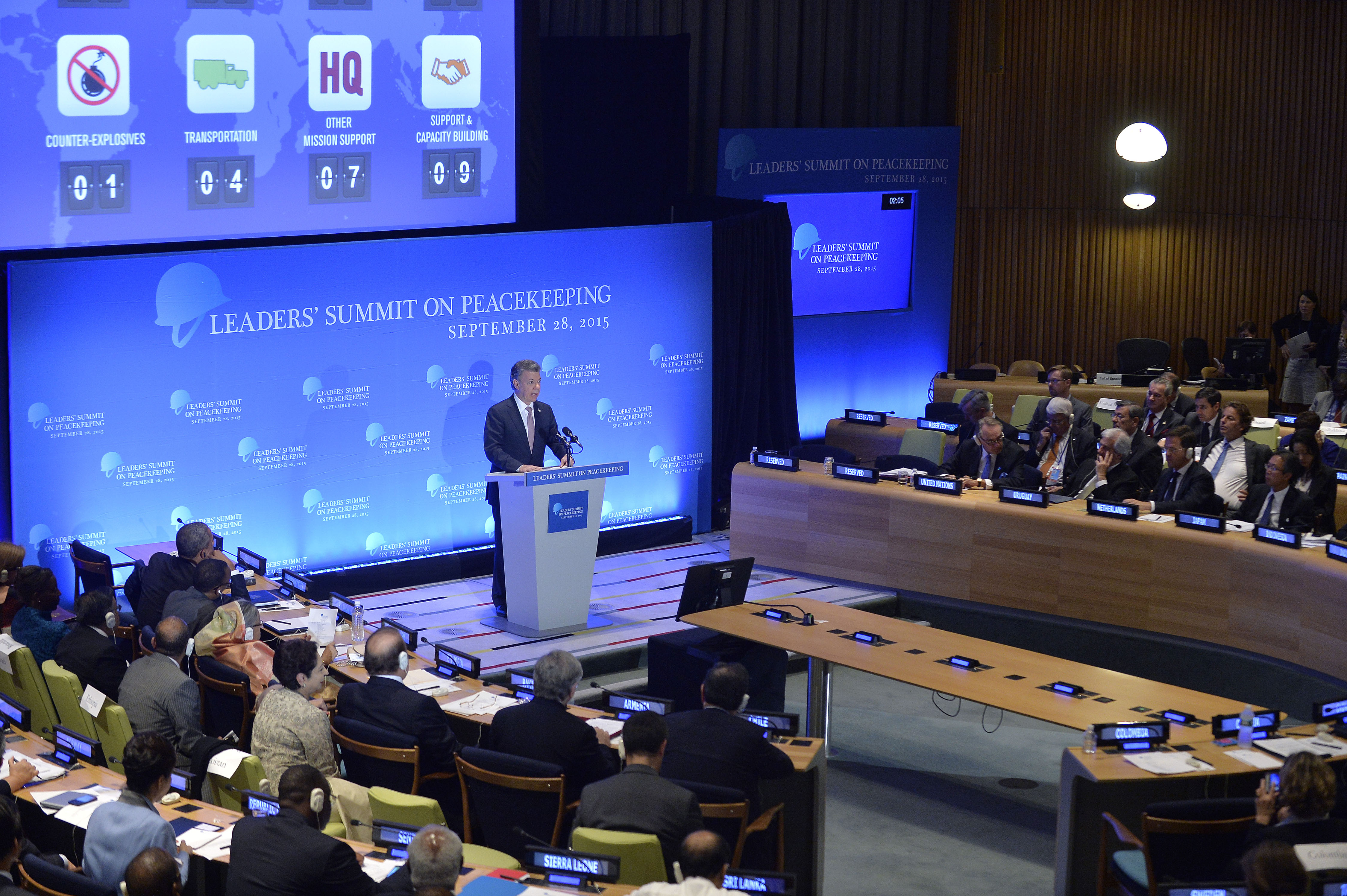 Colombia está lista para compartir con el mundo su exitosa experiencia contra el terrorismo, el narcotráfico, la insurgencia y la delincuencia transnacional: Presidente Santos