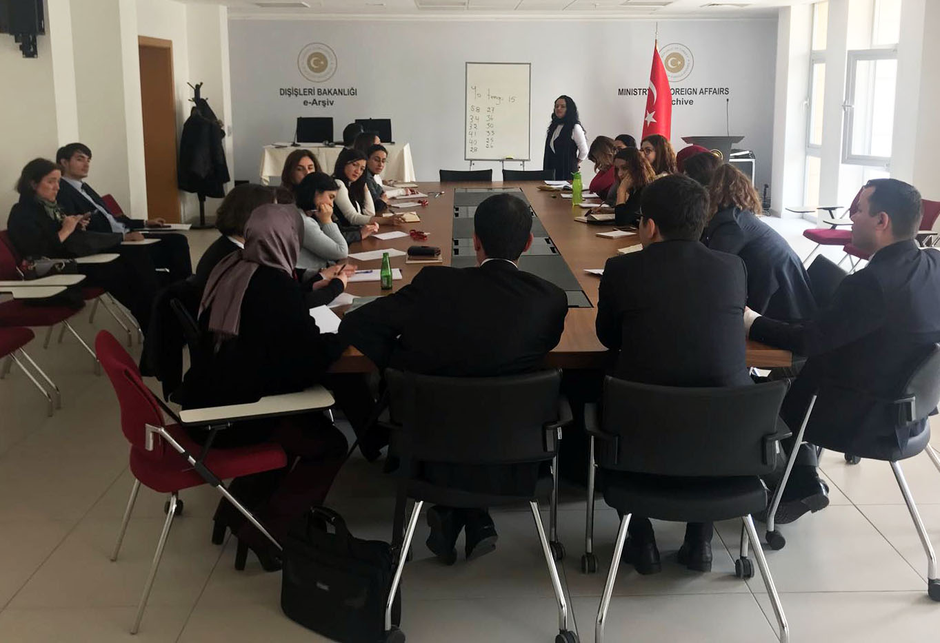 Primer curso de español de la Cancillería colombiana en Turquía da un nuevo impulso a las relaciones bilaterales