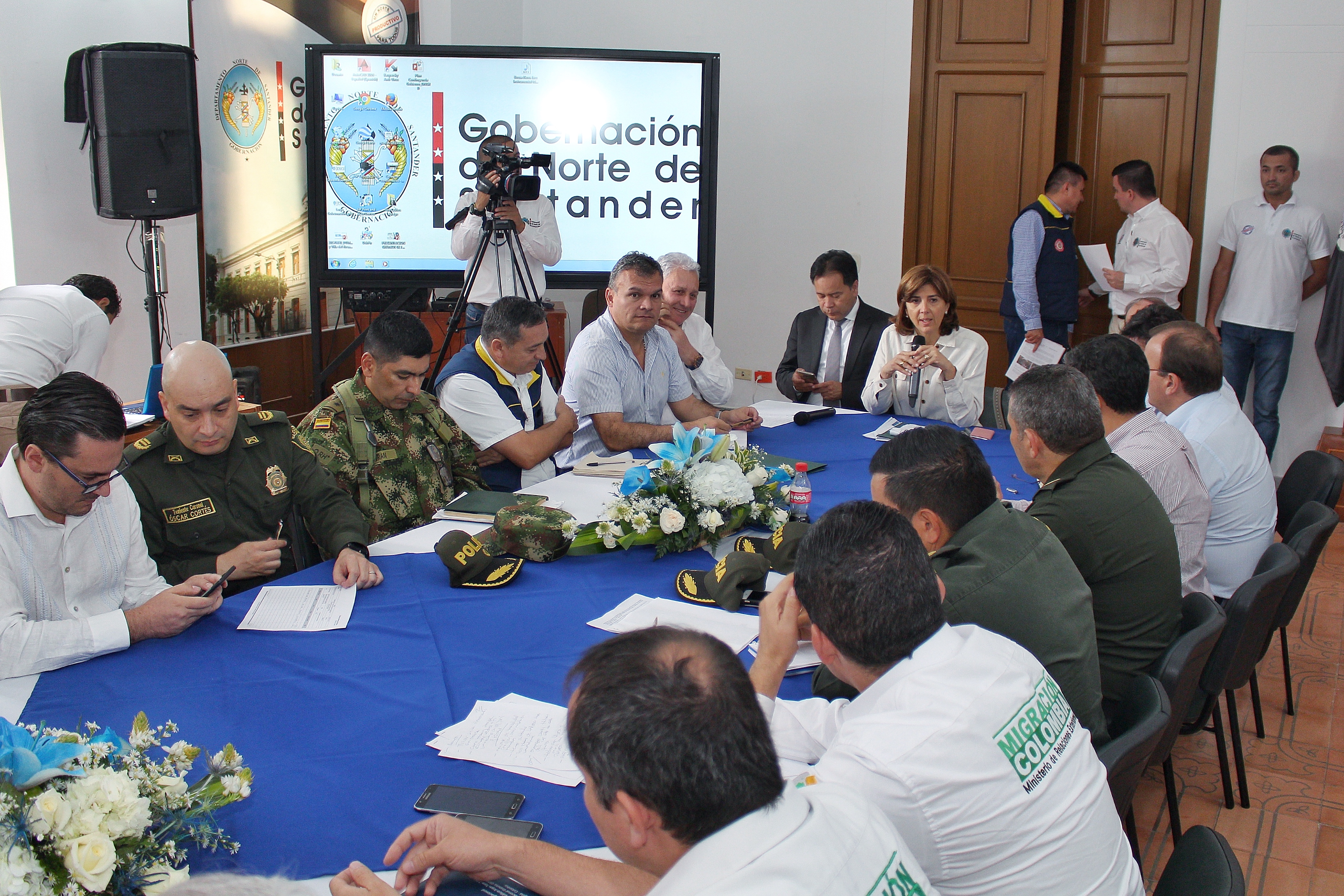 Canciller María Ángela Holguín presidió la mesa de frontera
