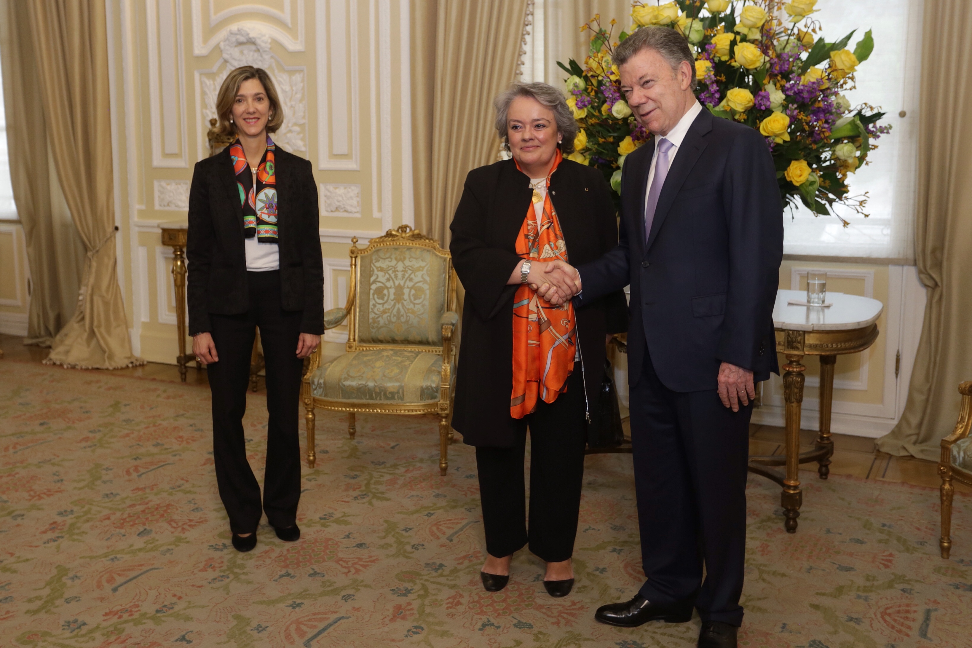 Presidente Santos recibió cartas credenciales de la Embajadora de Portugal en Colombia