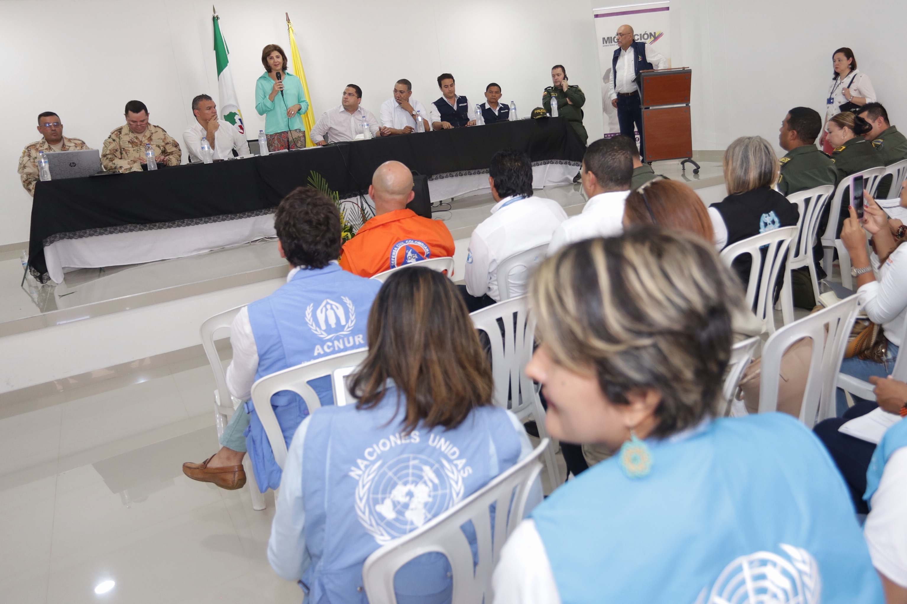 Ministra de Relaciones Exteriores presidió mesa de frontera en Paraguachón, La Guajira
